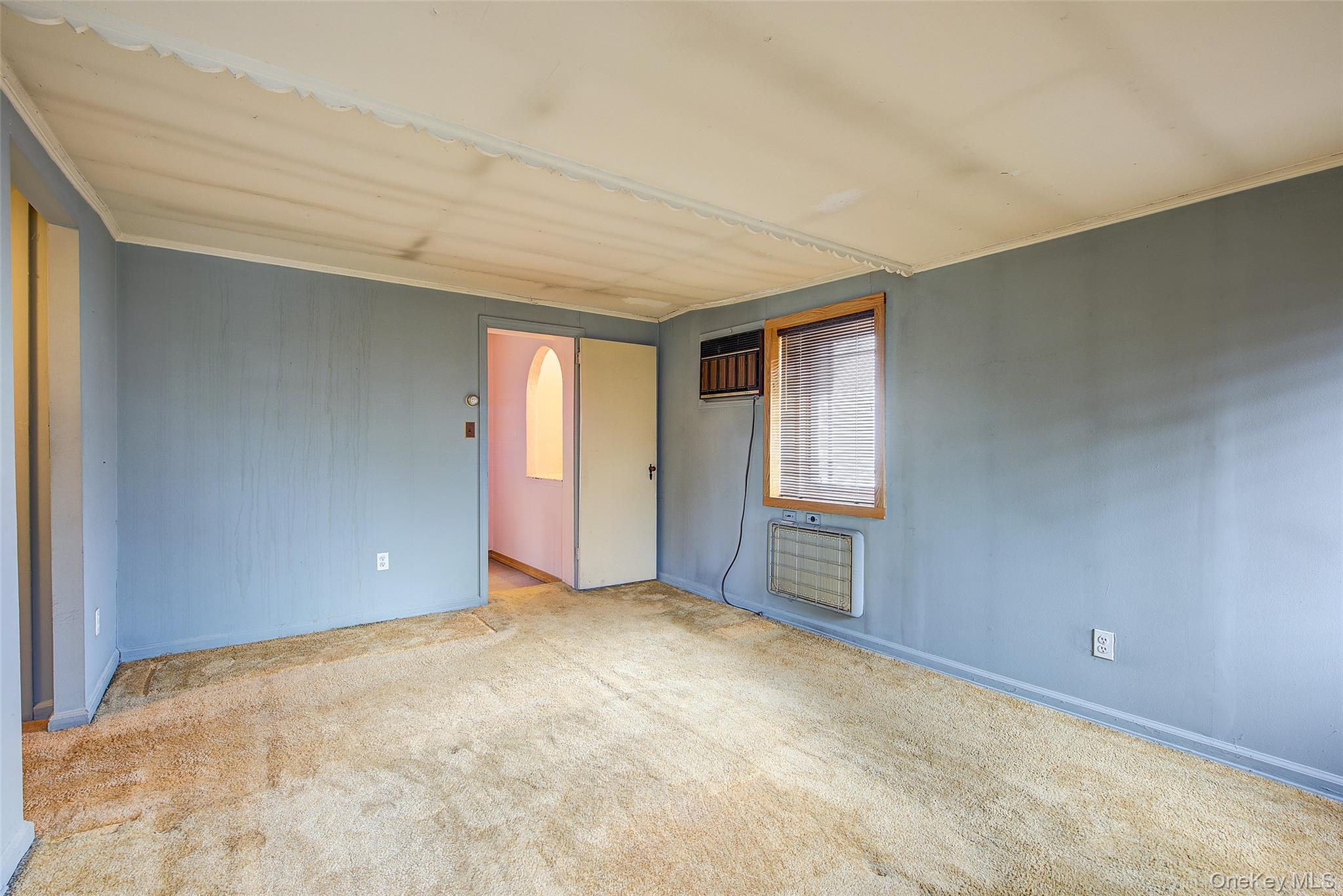 61-20 214 Street, Bayside, NY 11364