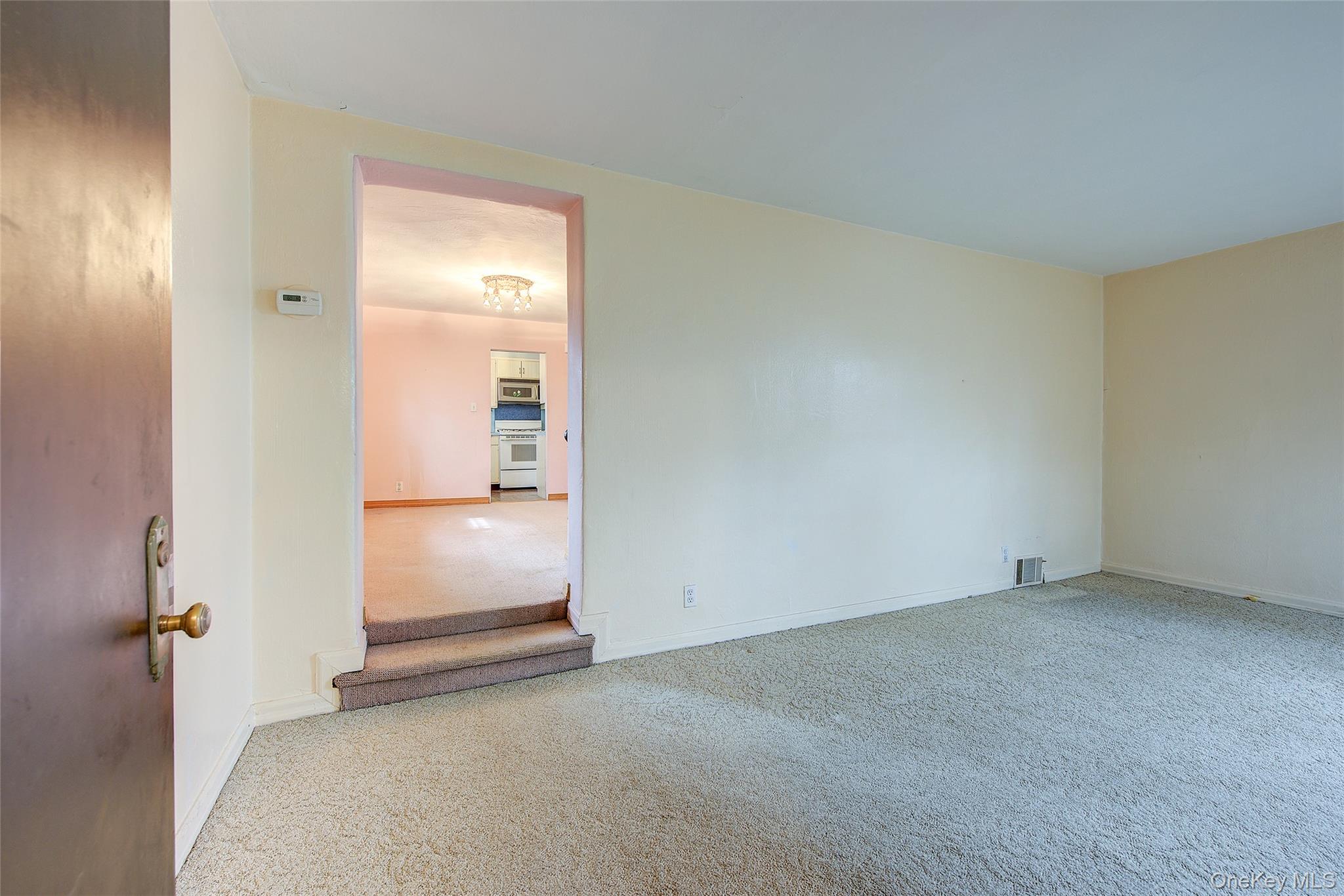 61-20 214 Street, Bayside, NY 11364