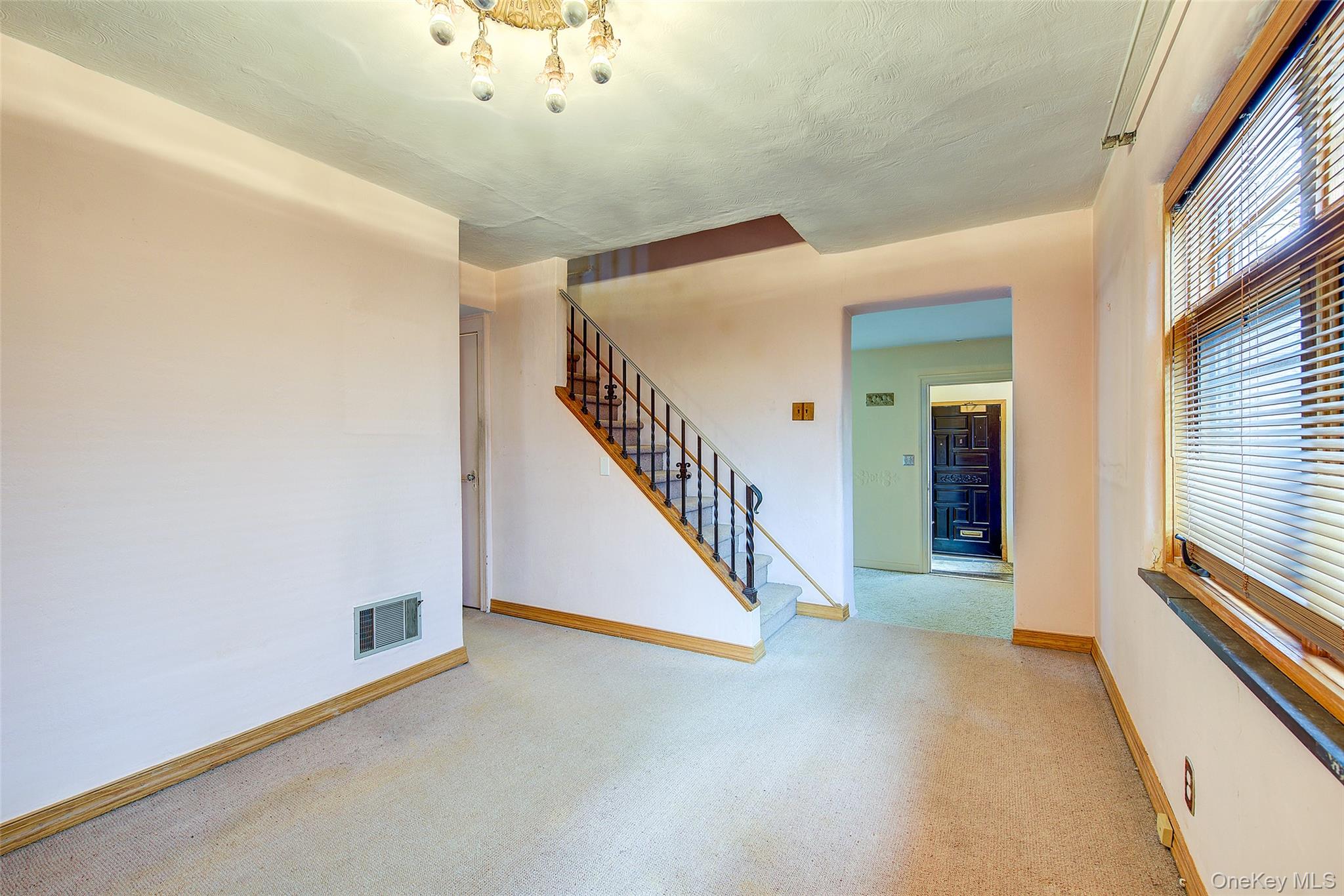 61-20 214 Street, Bayside, NY 11364