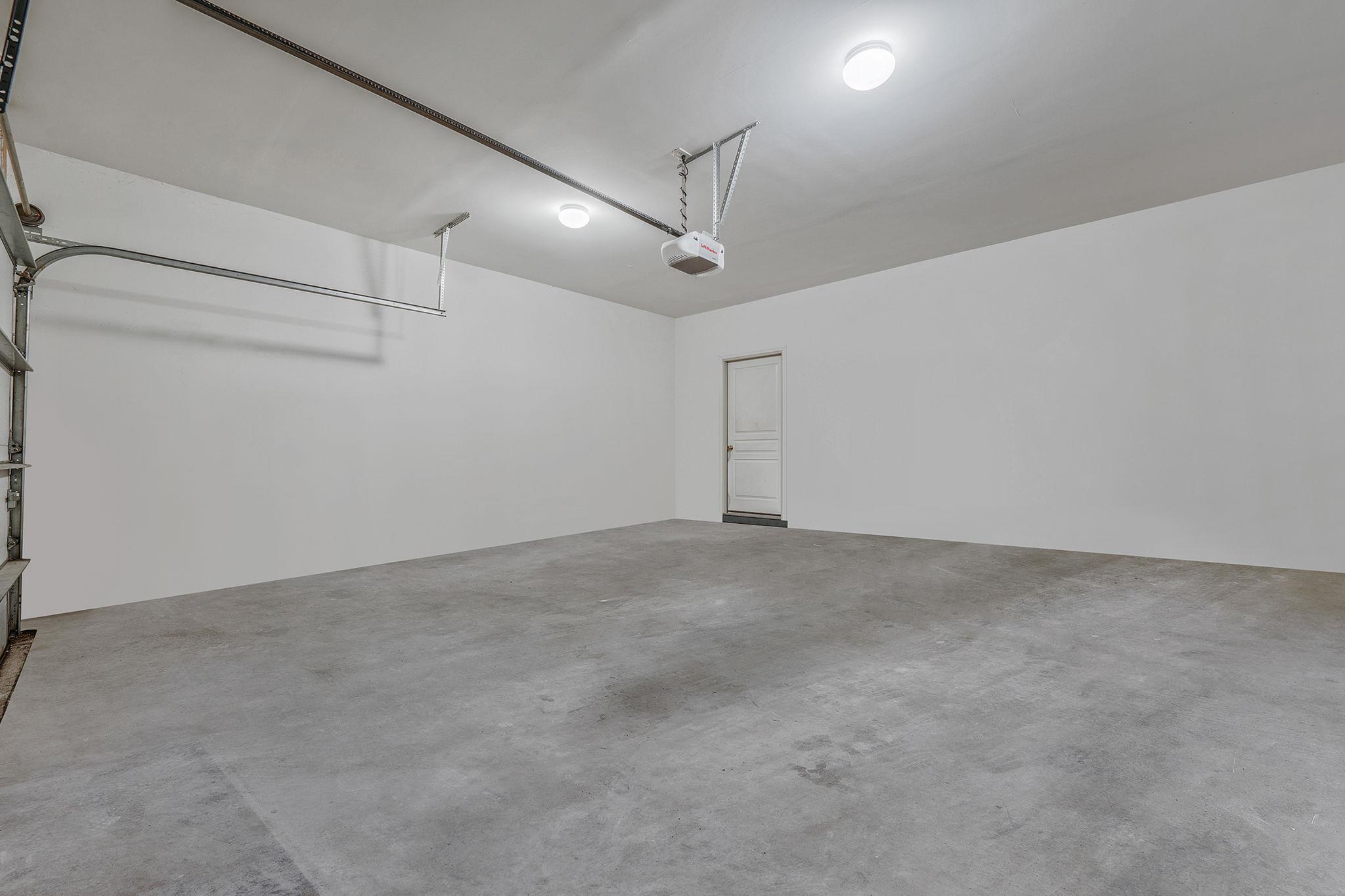 143 Scott Drive W, Westhampton, NY 11977