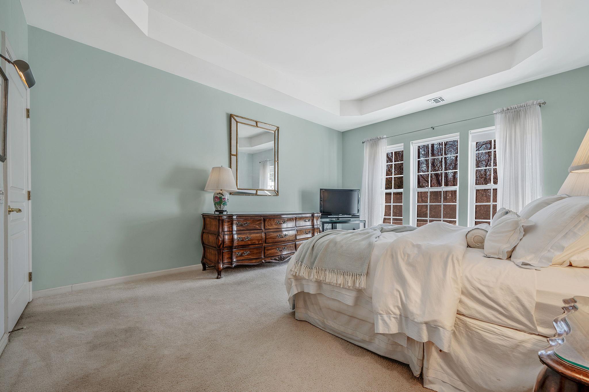 143 Scott Drive W, Westhampton, NY 11977