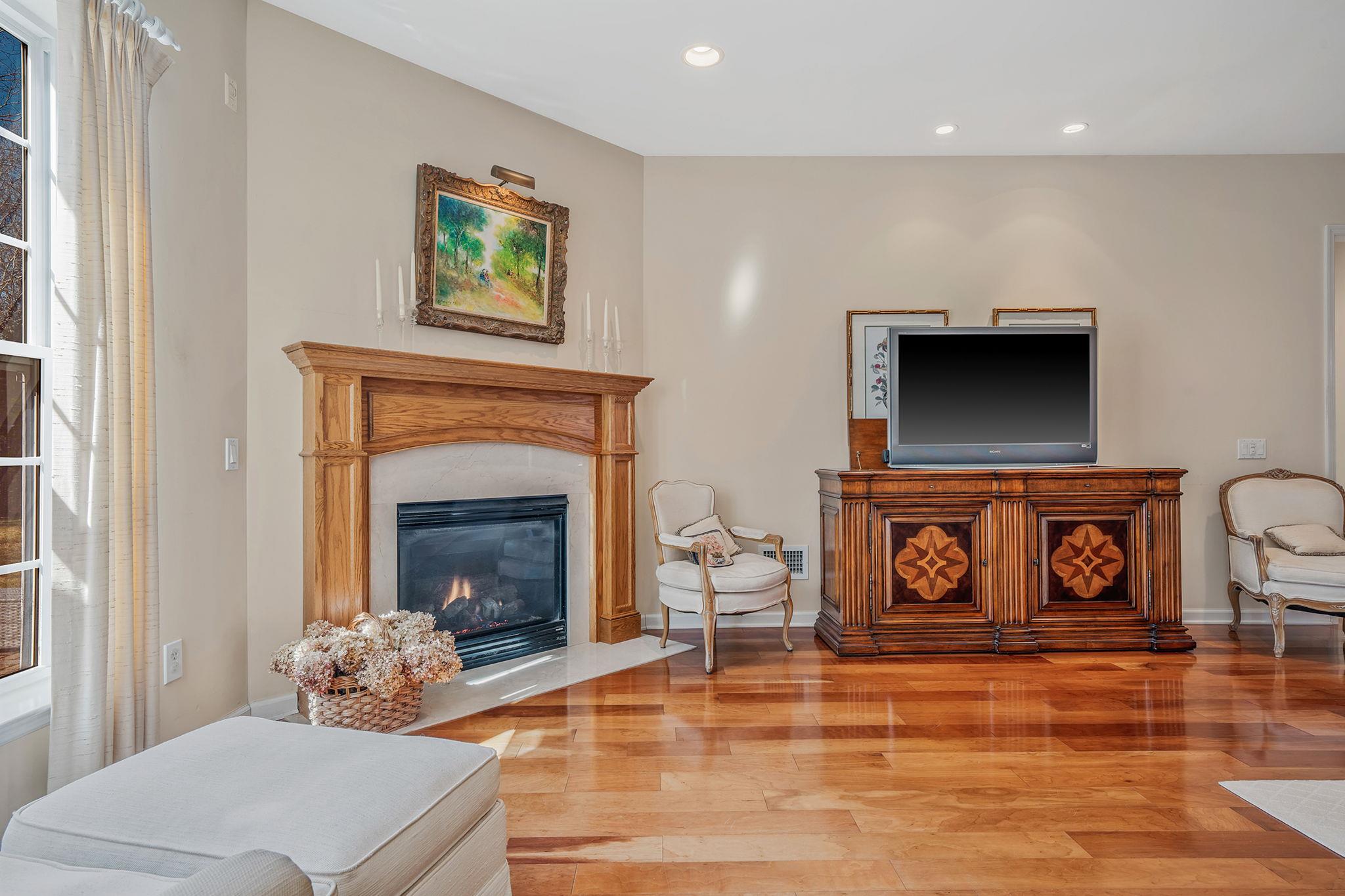 143 Scott Drive W, Westhampton, NY 11977