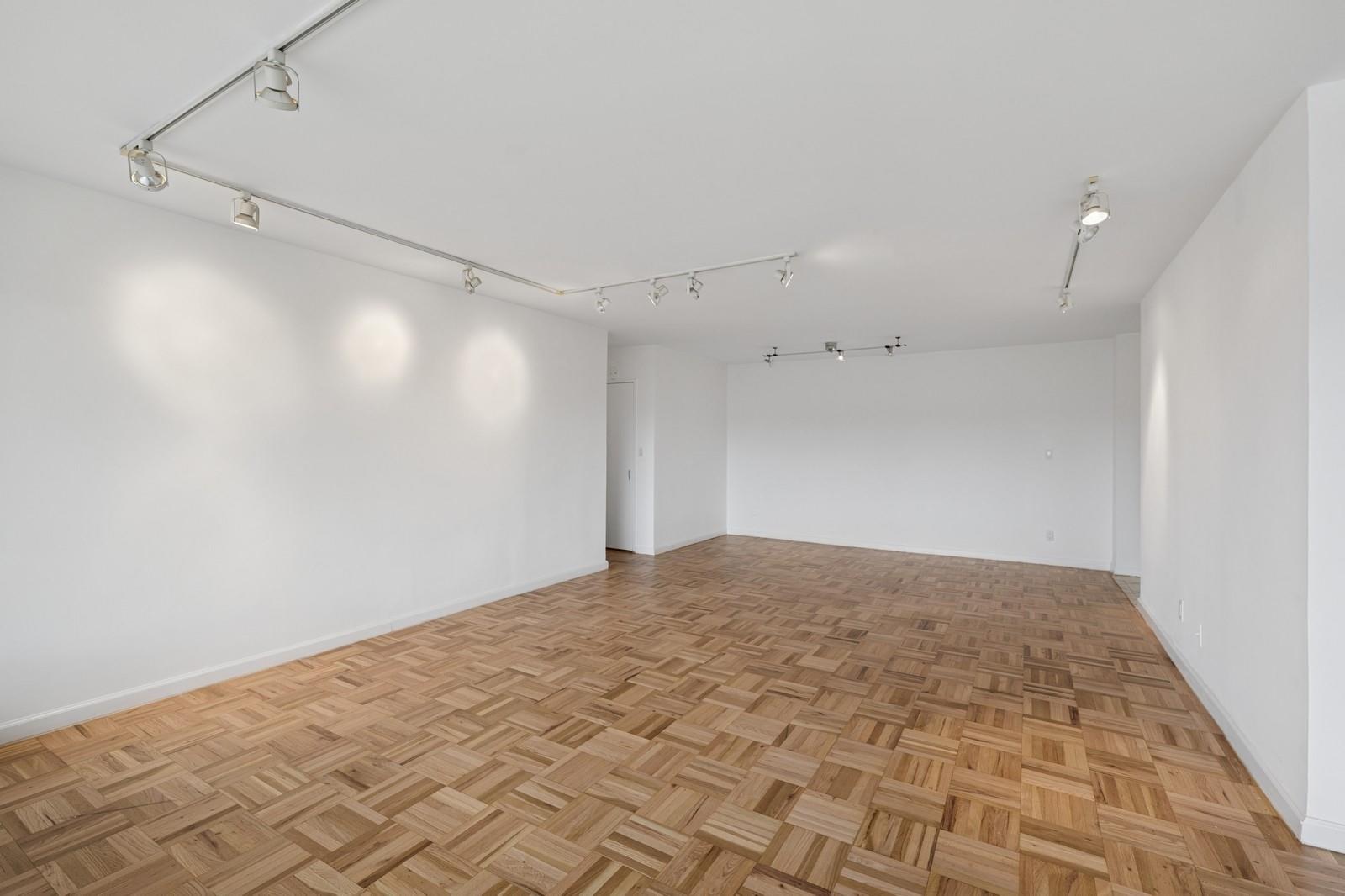 166-25 Powells Cove Boulevard # 7E, Beechhurst, NY 11357