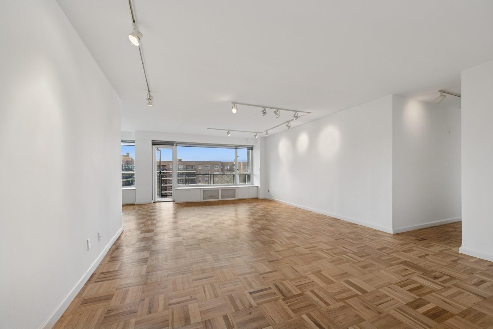 166-25 Powells Cove Boulevard # 7E, Beechhurst, NY 11357