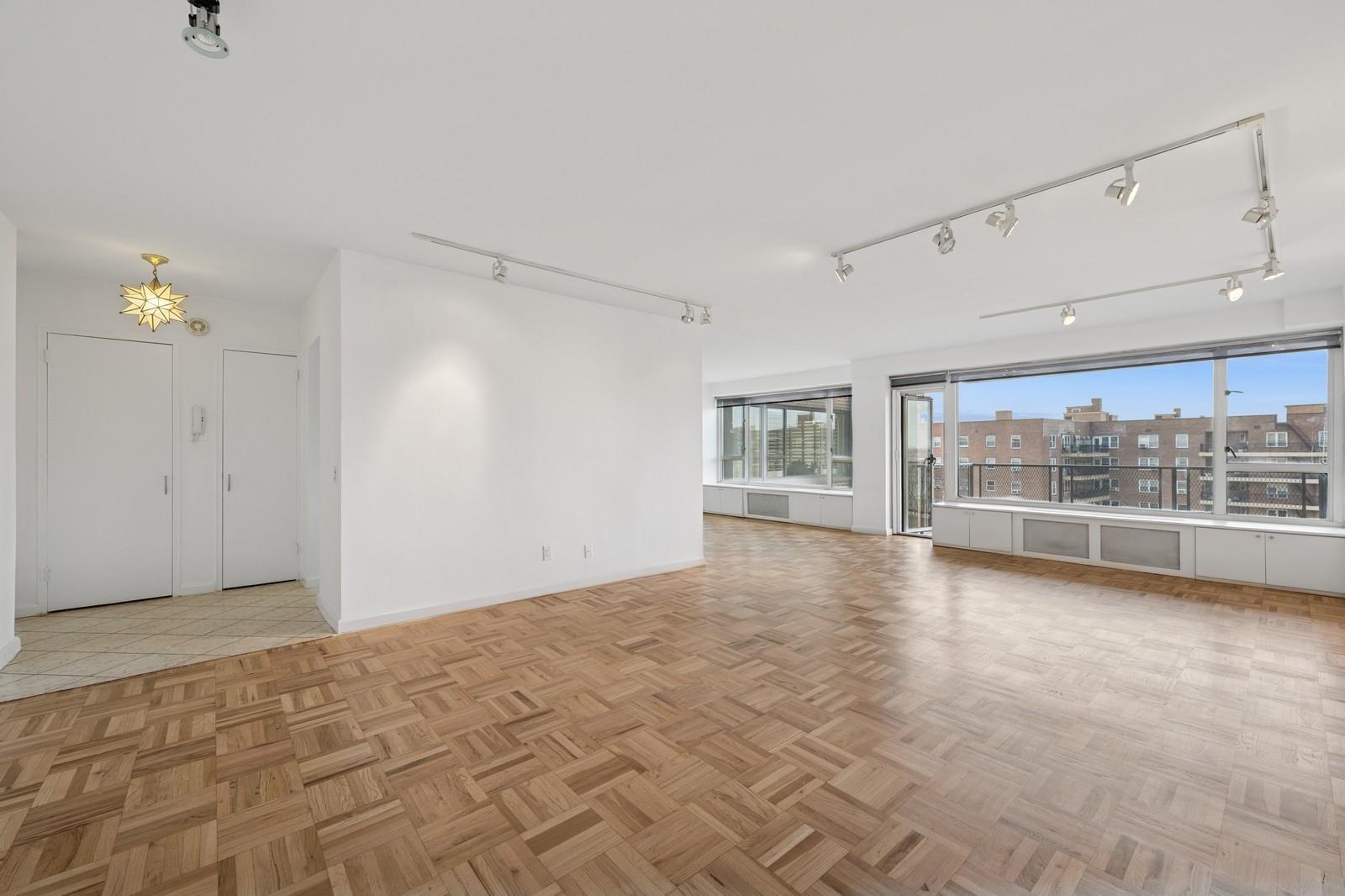 166-25 Powells Cove Boulevard # 7E, Beechhurst, NY 11357