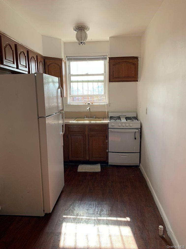 34-55 60th Street, Woodside, NY 11377