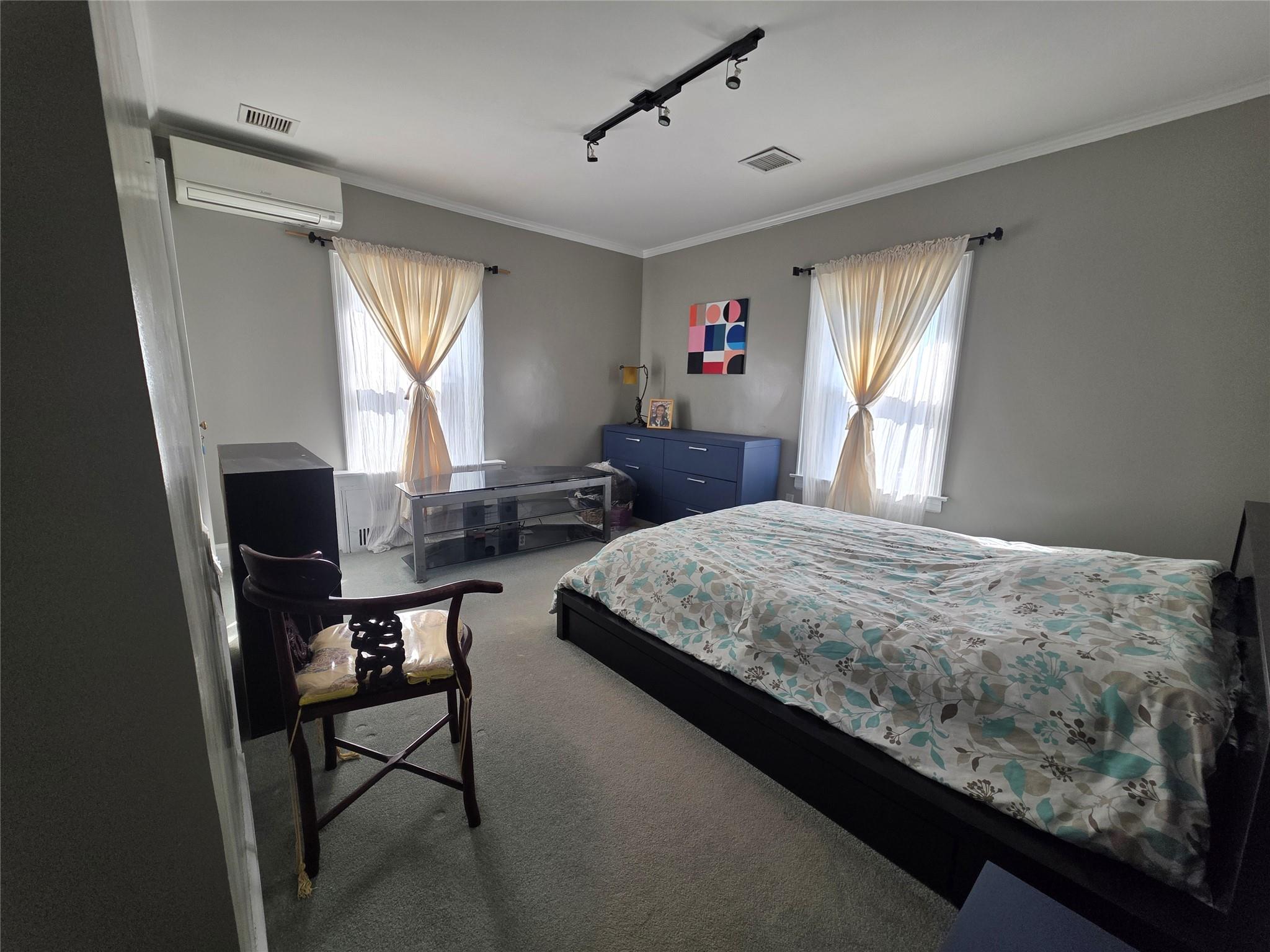 8540 Forest Parkway, Woodhaven, NY 11421