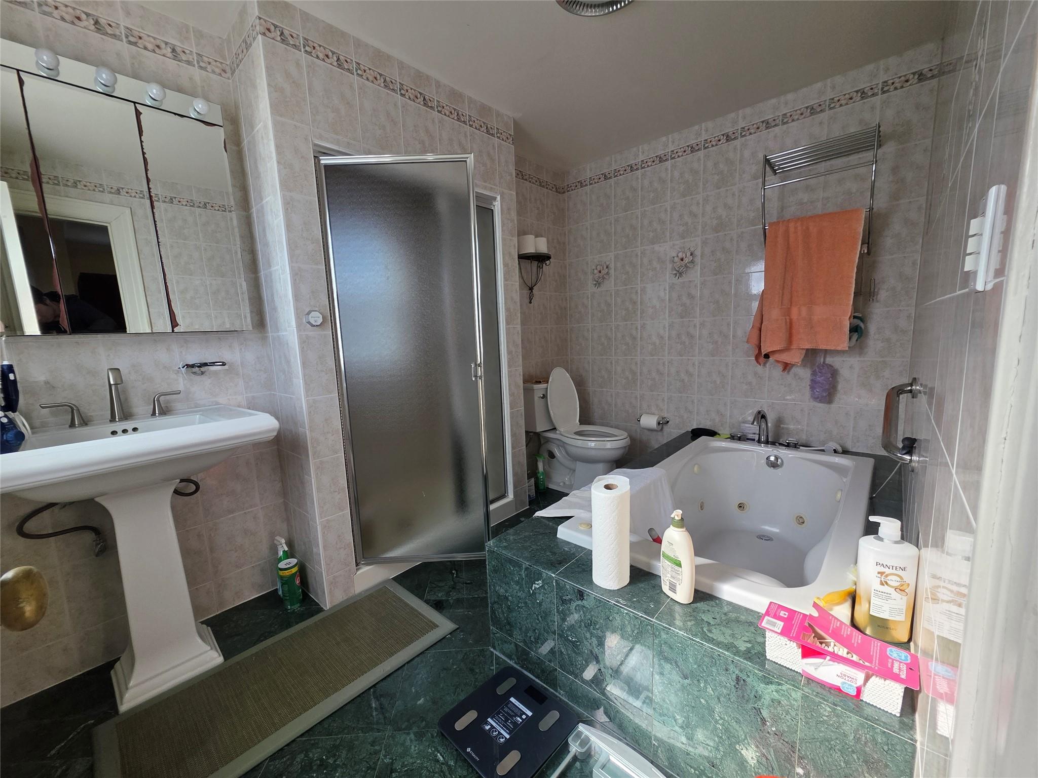 8540 Forest Parkway, Woodhaven, NY 11421