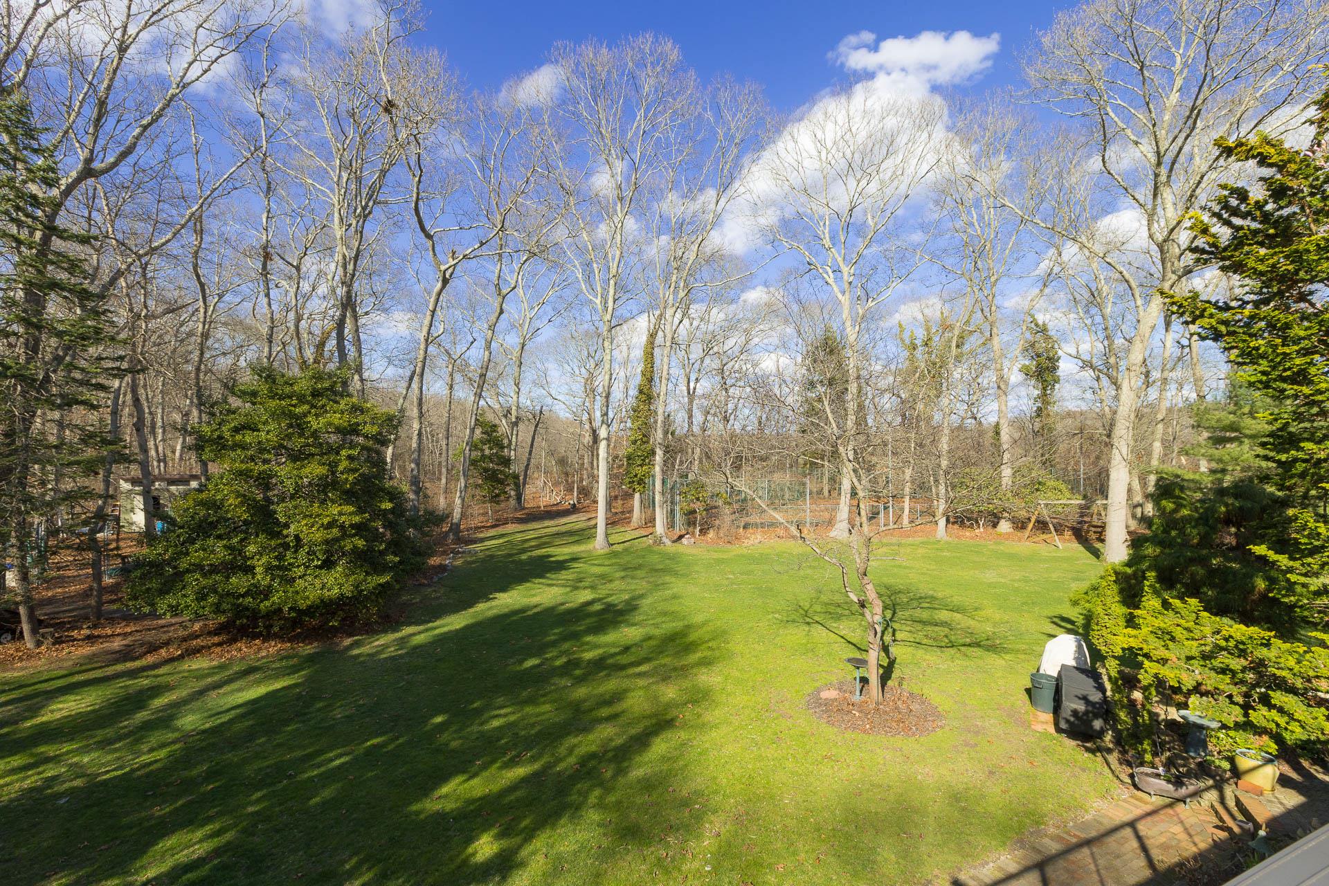 19 Stillwood Road, Brookhaven, NY 11719