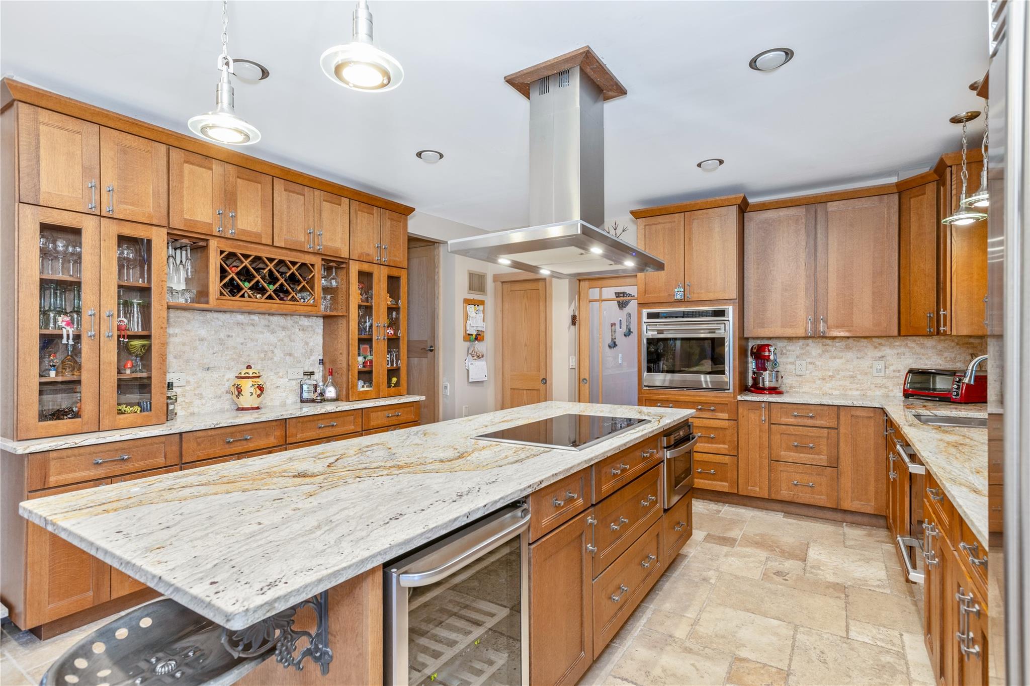 19 Stillwood Road, Brookhaven, NY 11719