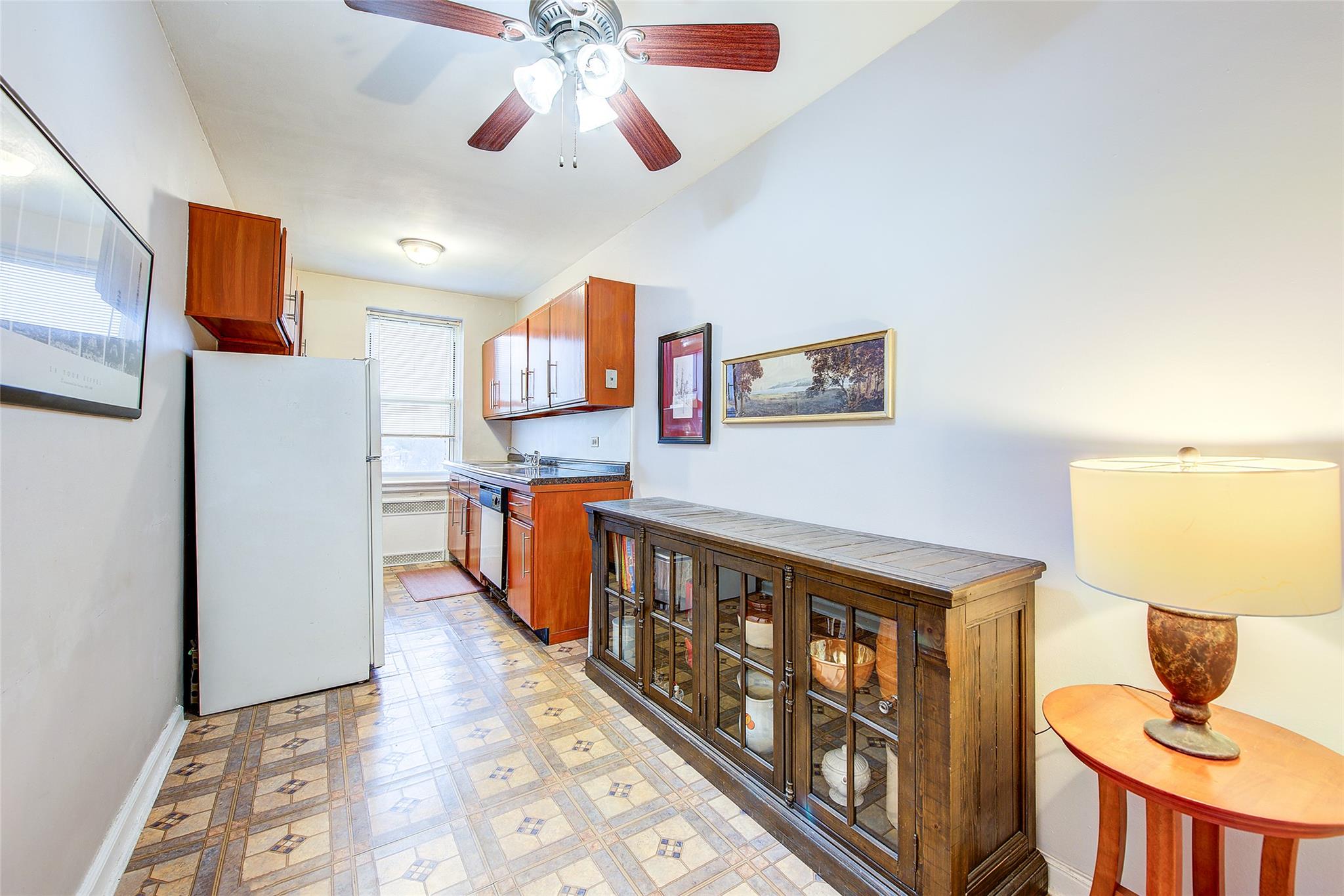 110-20 71st Avenue # 606, Forest Hills, NY 11375