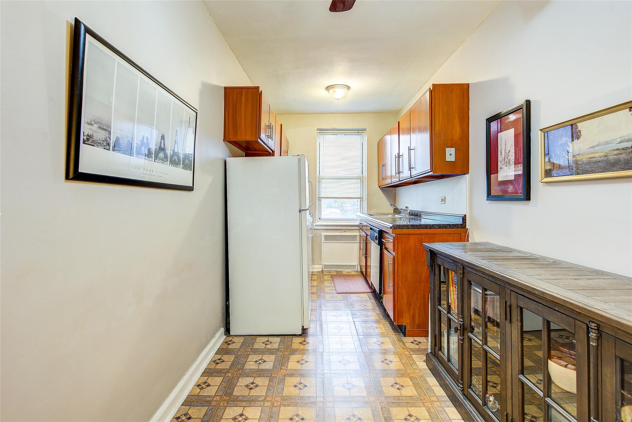 110-20 71st Avenue # 606, Forest Hills, NY 11375