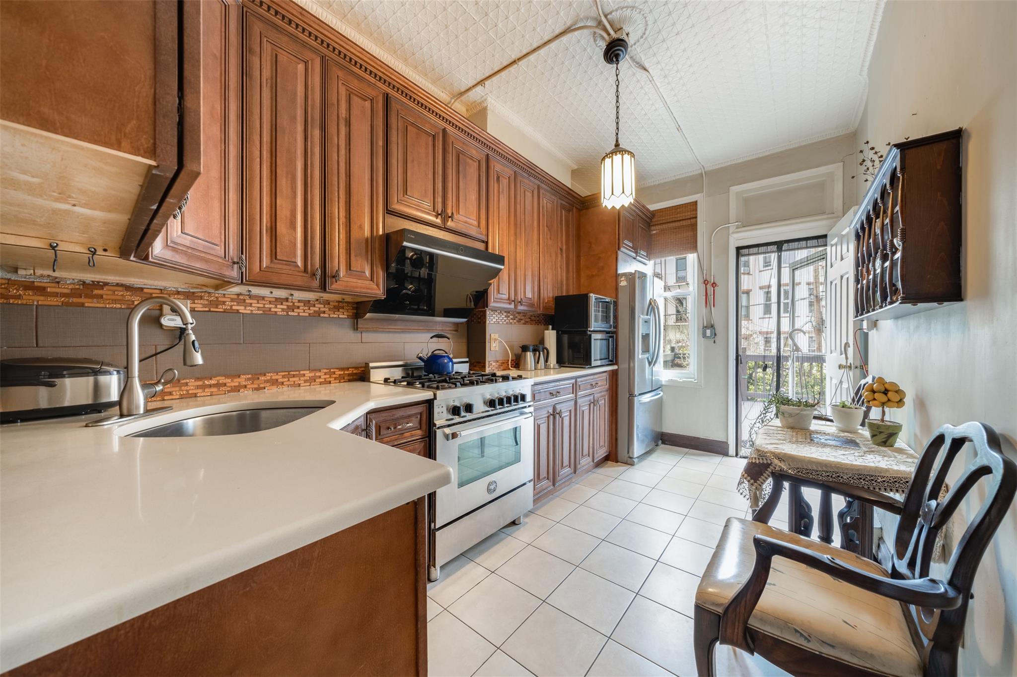 59-29 69th Avenue, Ridgewood, NY 11385