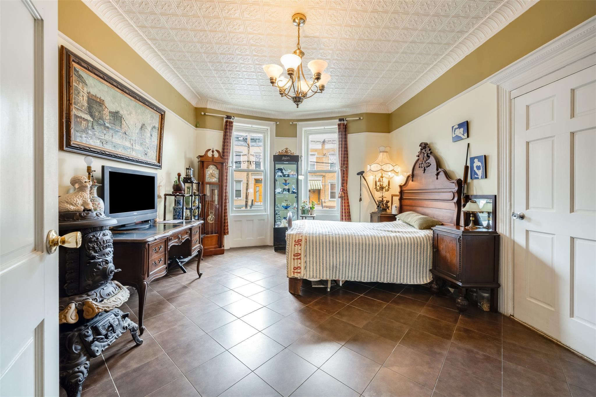 59-29 69th Avenue, Ridgewood, NY 11385