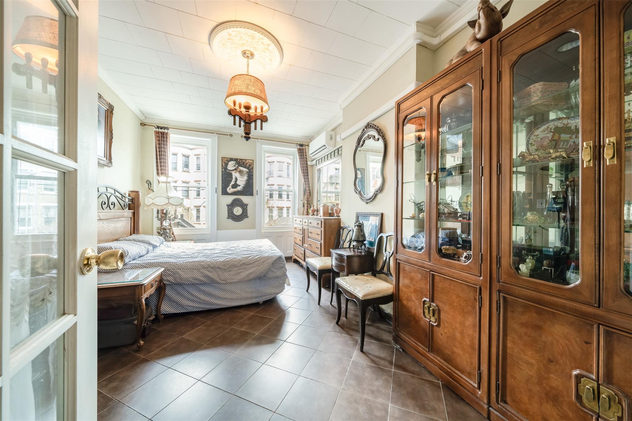 59-29 69th Avenue, Ridgewood, NY 11385