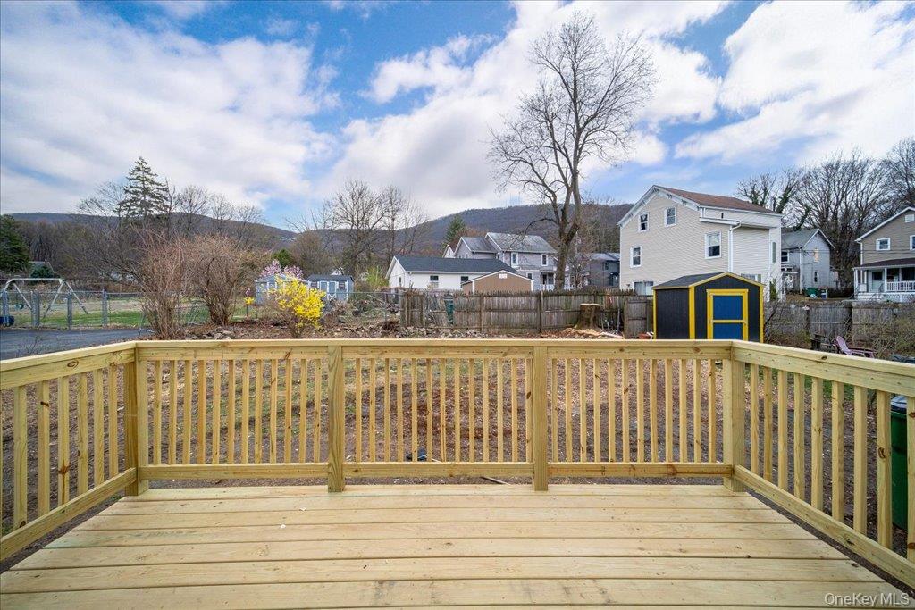 39 Washington Avenue, Beacon, NY 12508