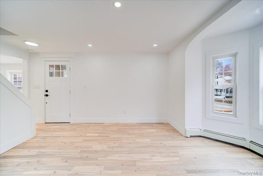 39 Washington Avenue, Beacon, NY 12508