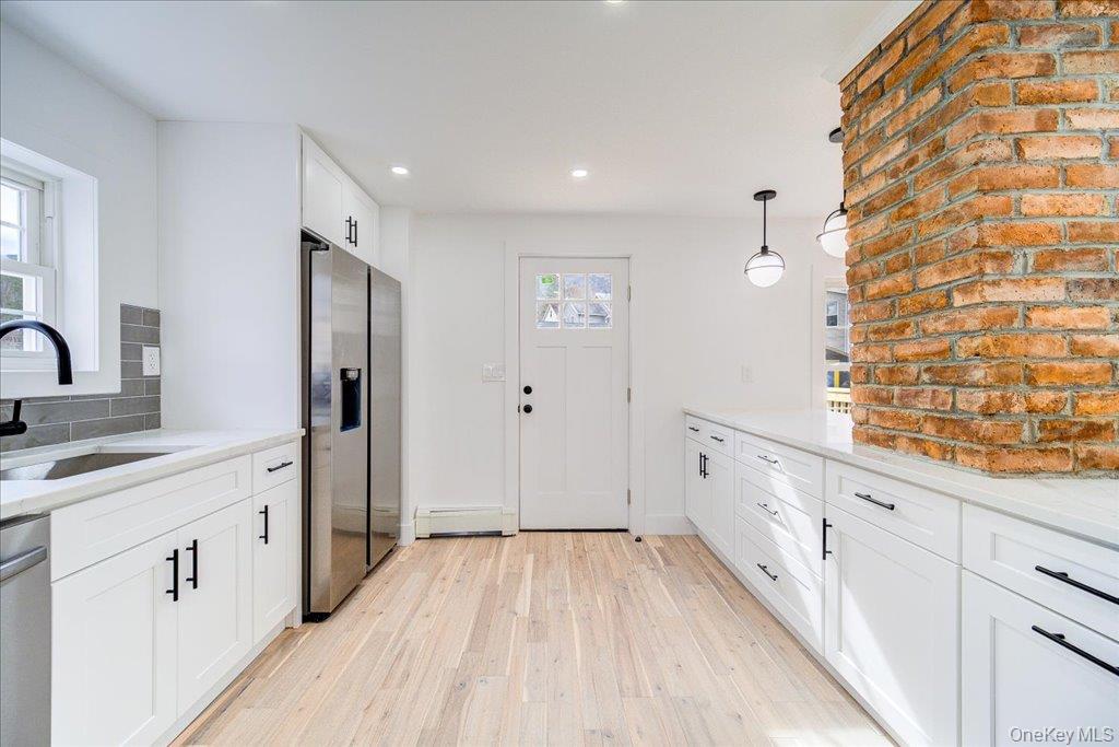 39 Washington Avenue, Beacon, NY 12508