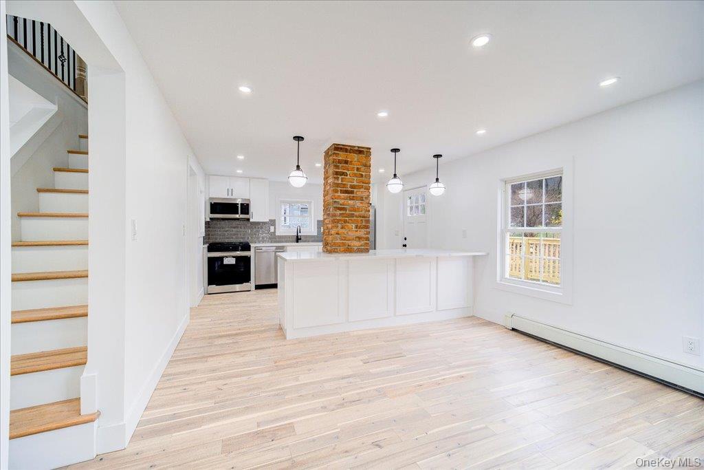 39 Washington Avenue, Beacon, NY 12508