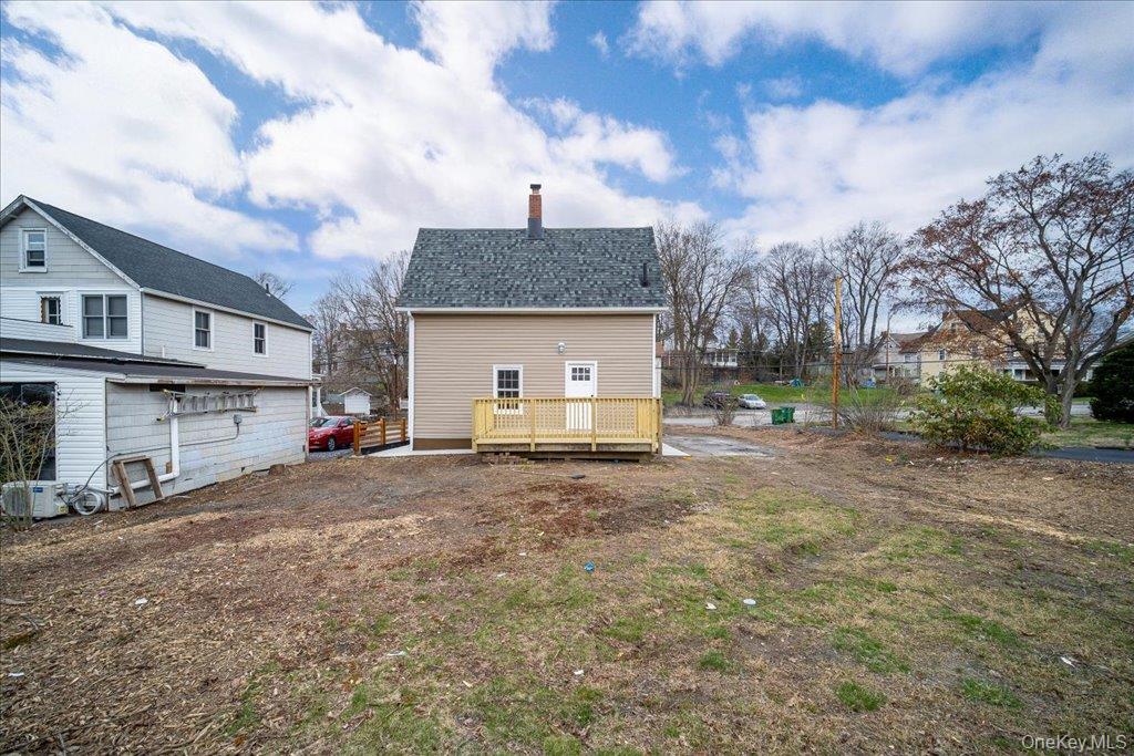 39 Washington Avenue, Beacon, NY 12508