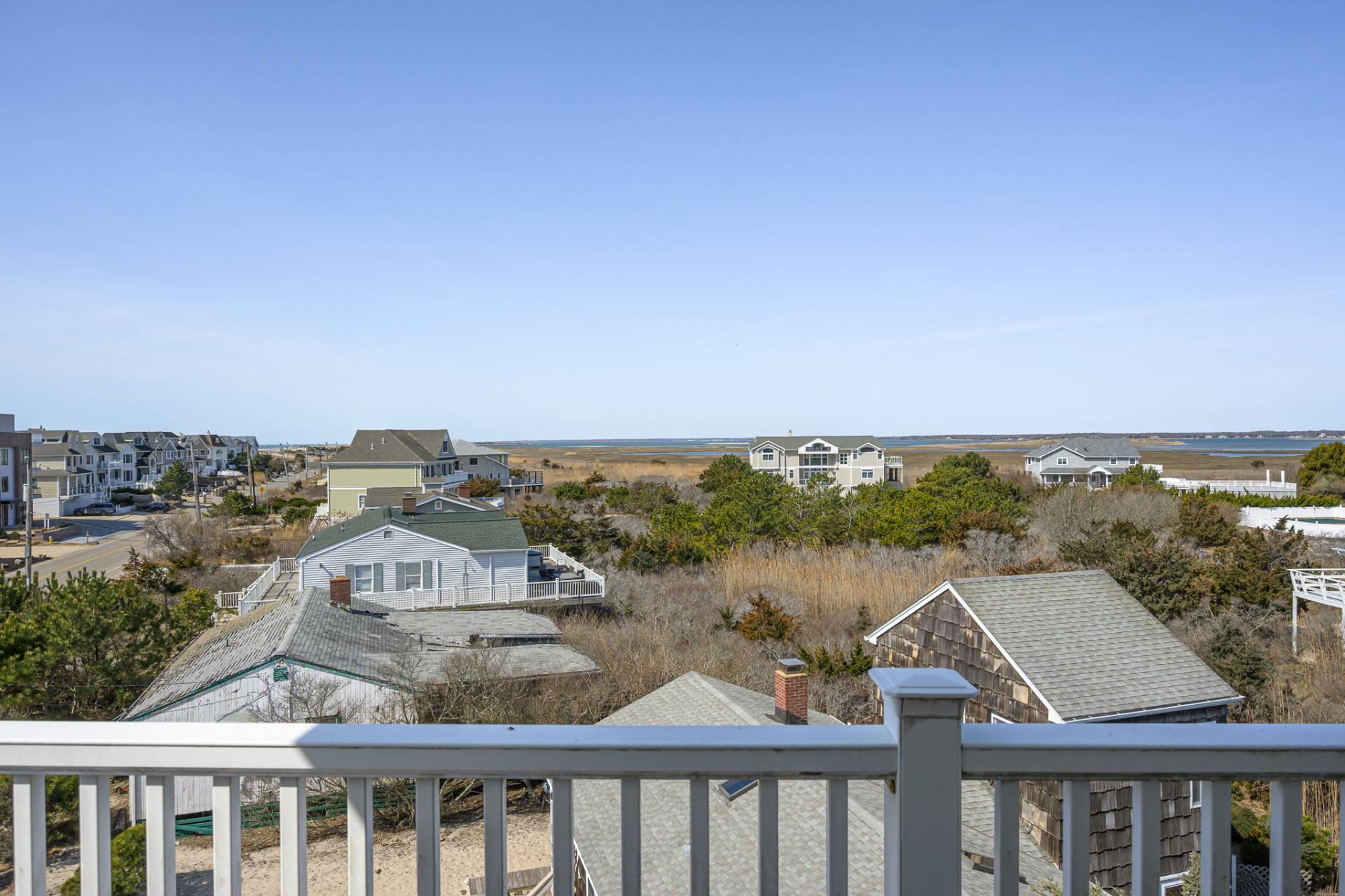 892 Dune Road, Westhampton Dunes, NY 11978