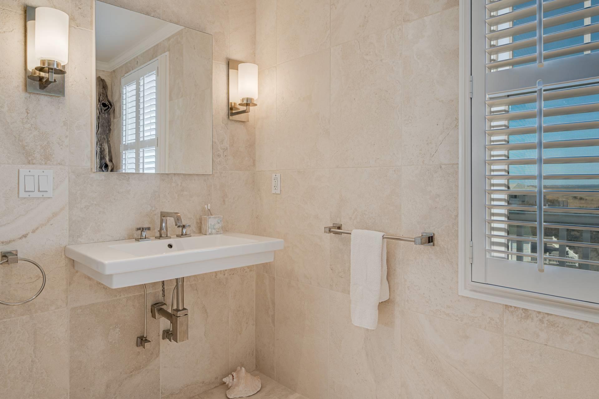 892 Dune Road, Westhampton Dunes, NY 11978