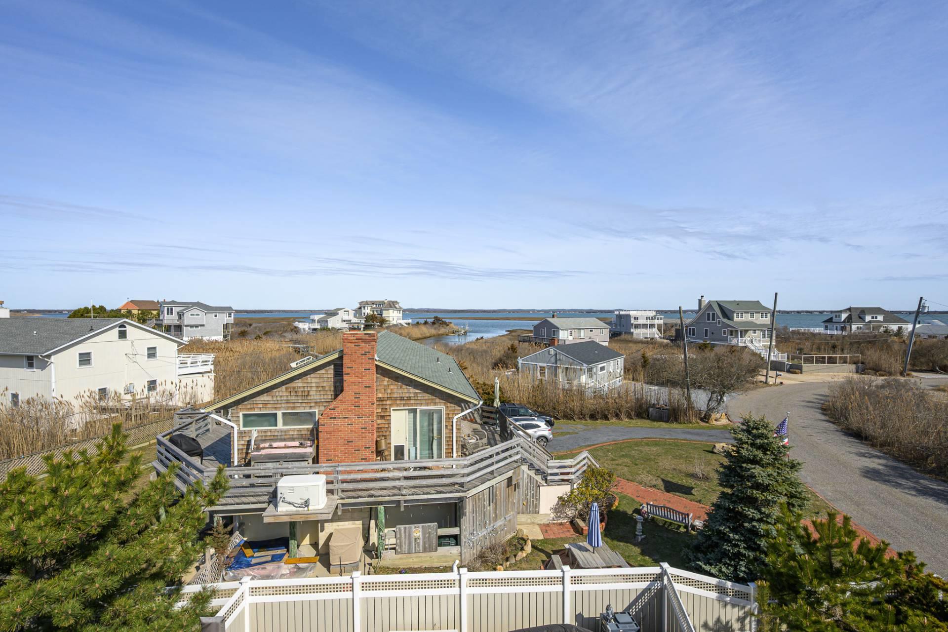 892 Dune Road, Westhampton Dunes, NY 11978