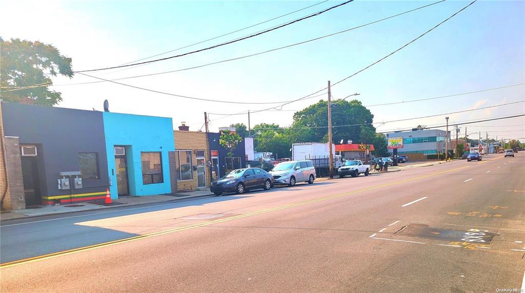 197 N Main Street, Freeport, NY 11520