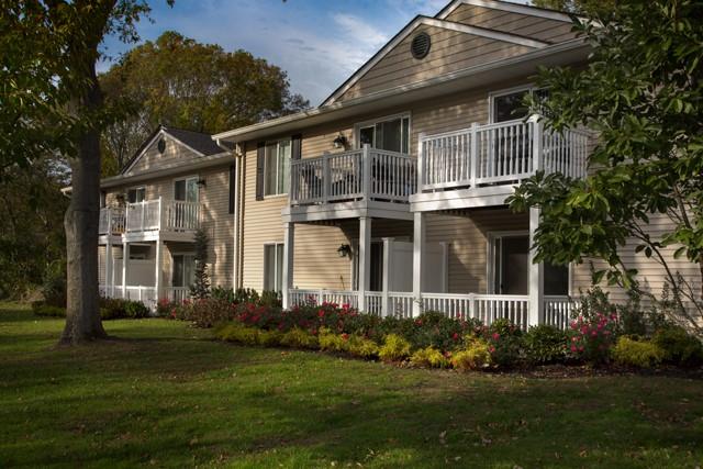 45 Country Club Drive # 26A, Coram, NY 11727