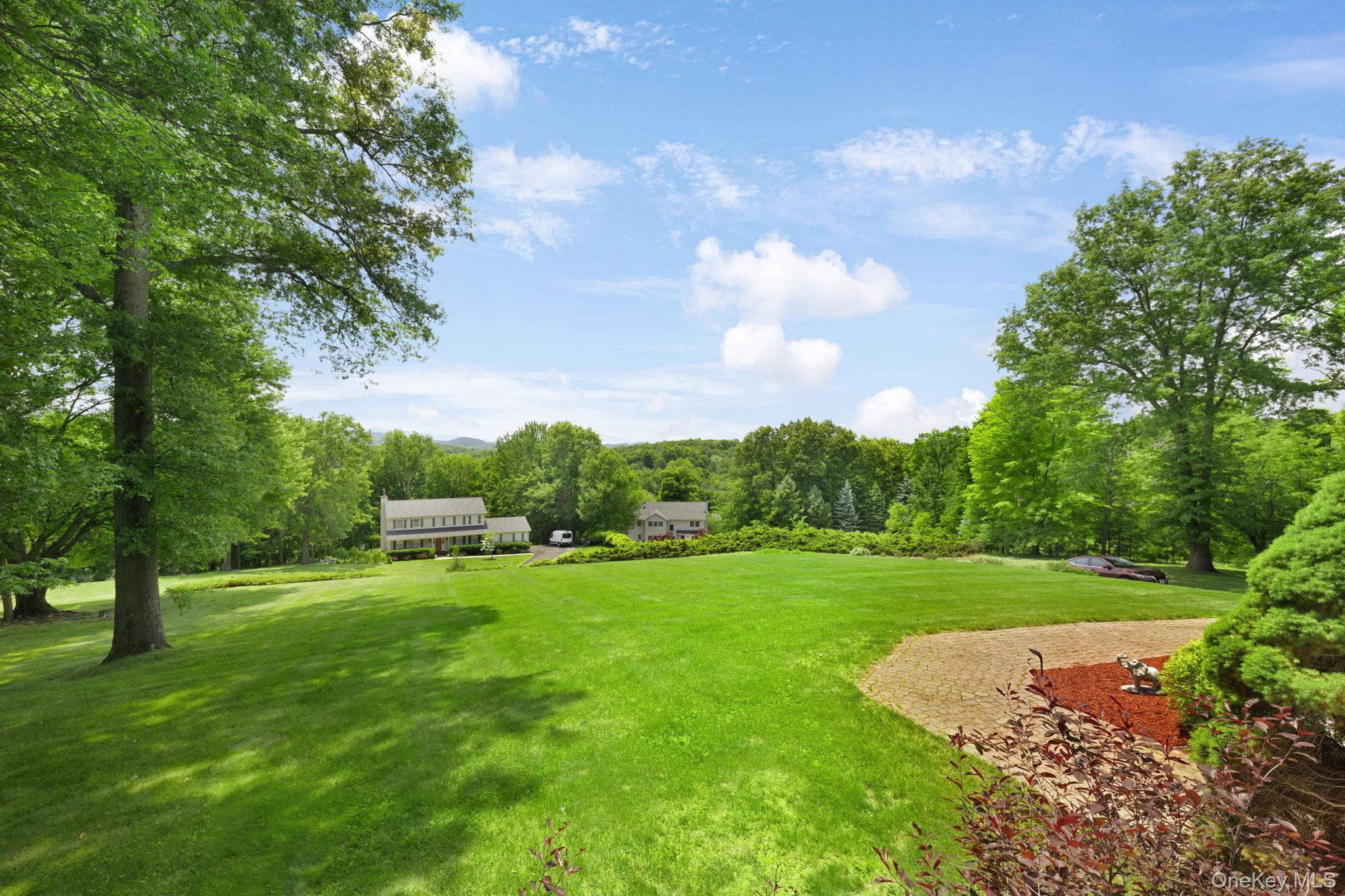 34 Melissa Lane, Washingtonville, NY 10992