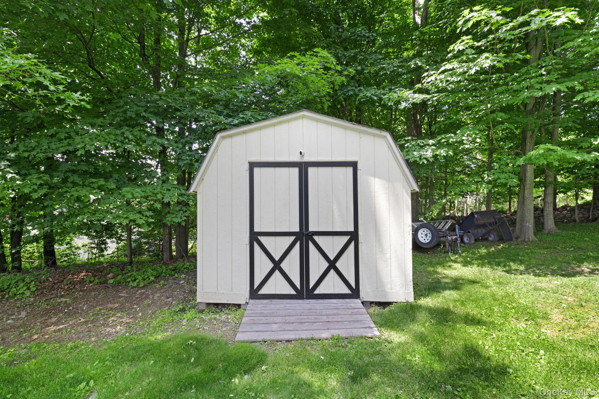 34 Melissa Lane, Washingtonville, NY 10992