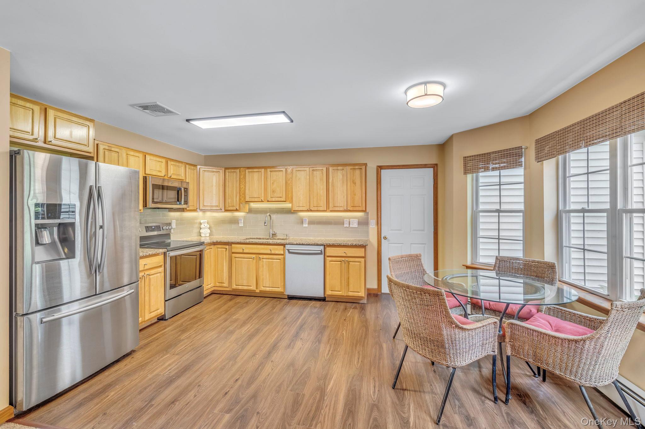 34 Melissa Lane, Washingtonville, NY 10992