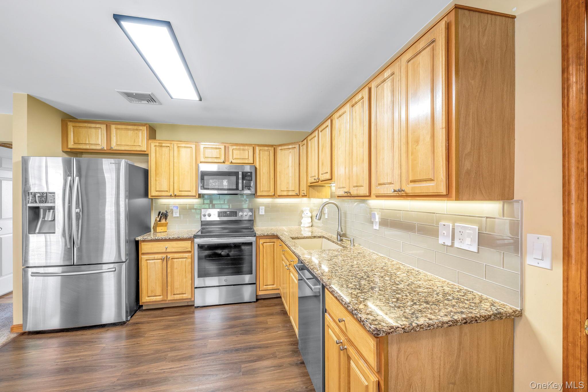 34 Melissa Lane, Washingtonville, NY 10992