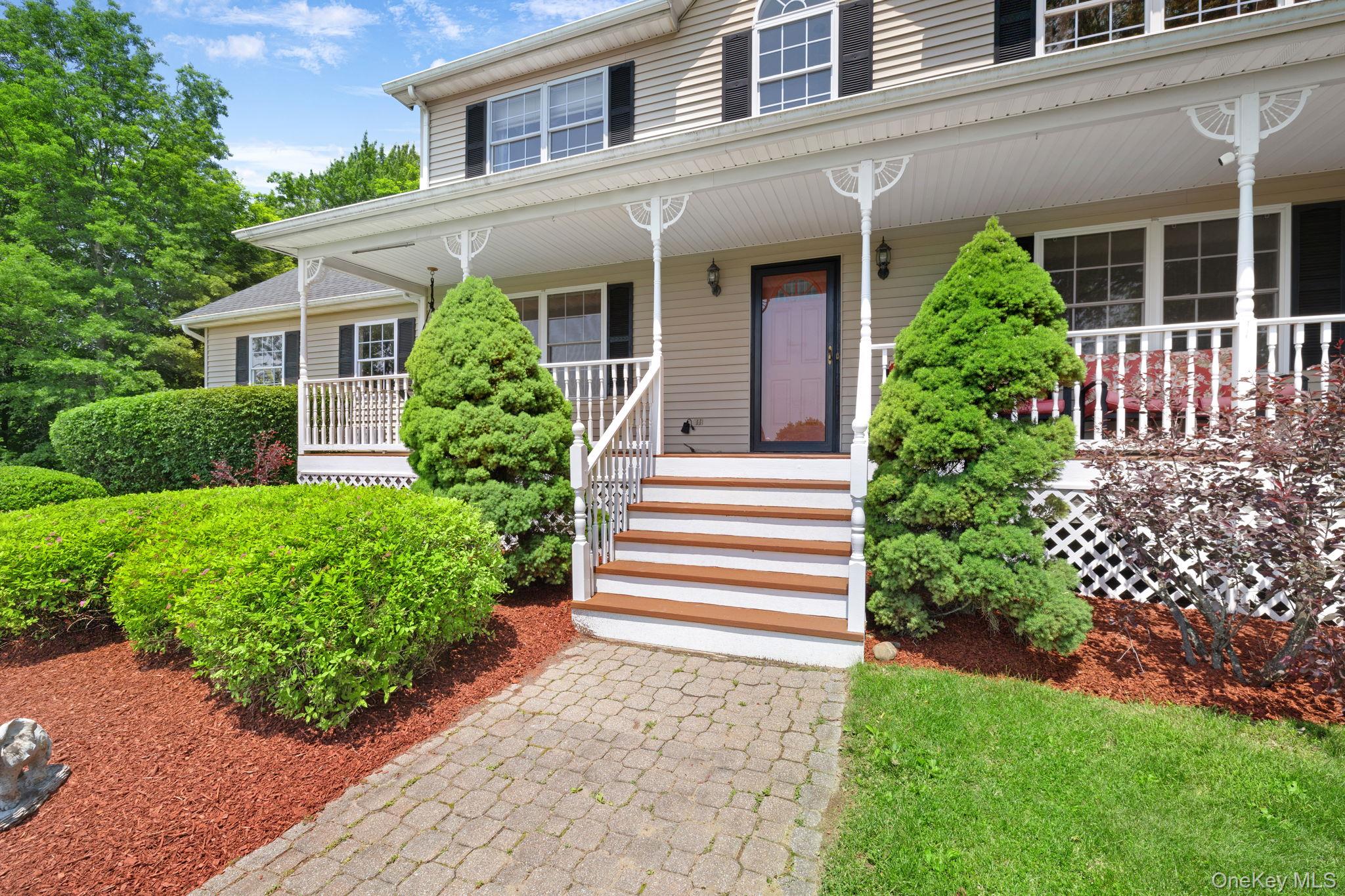 34 Melissa Lane, Washingtonville, NY 10992