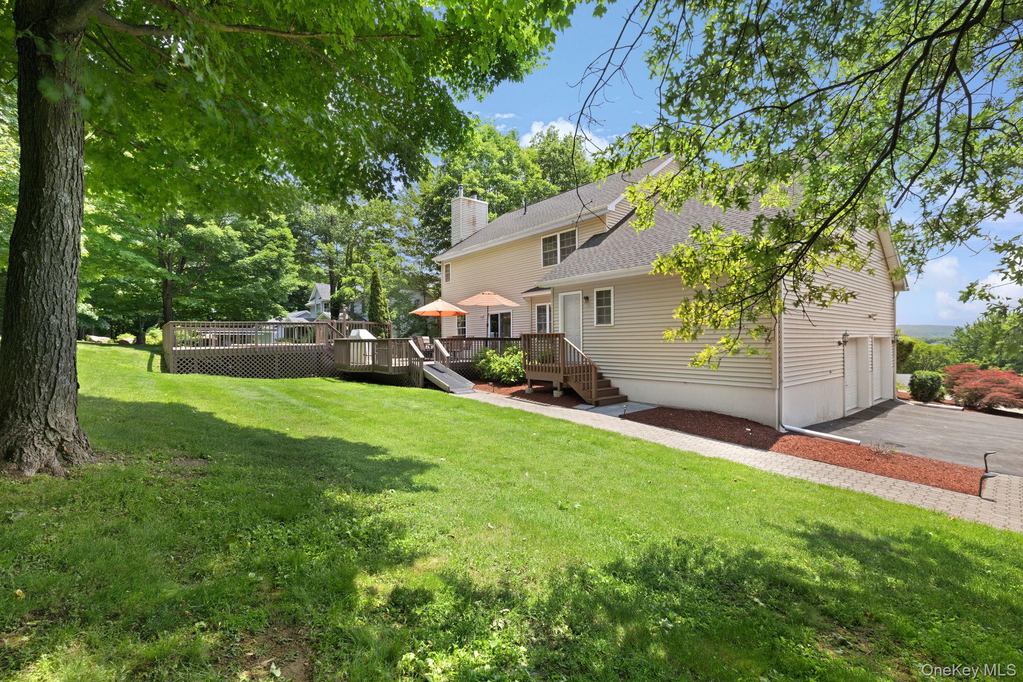 34 Melissa Lane, Washingtonville, NY 10992