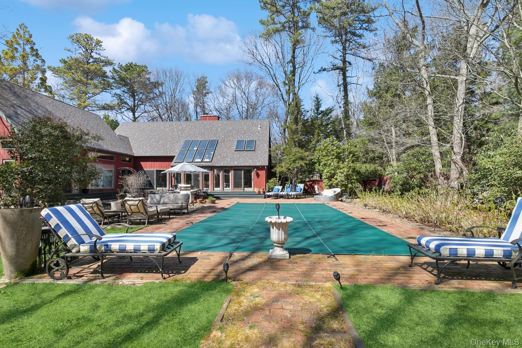 4 Marion Lane, East Hampton, NY 11937