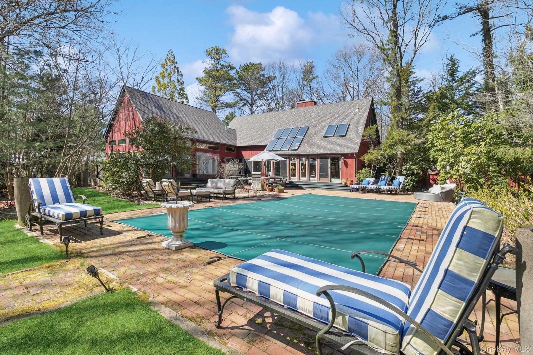 4 Marion Lane, East Hampton, NY 11937