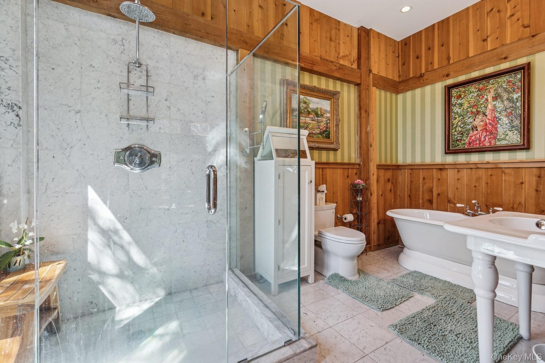 4 Marion Lane, East Hampton, NY 11937