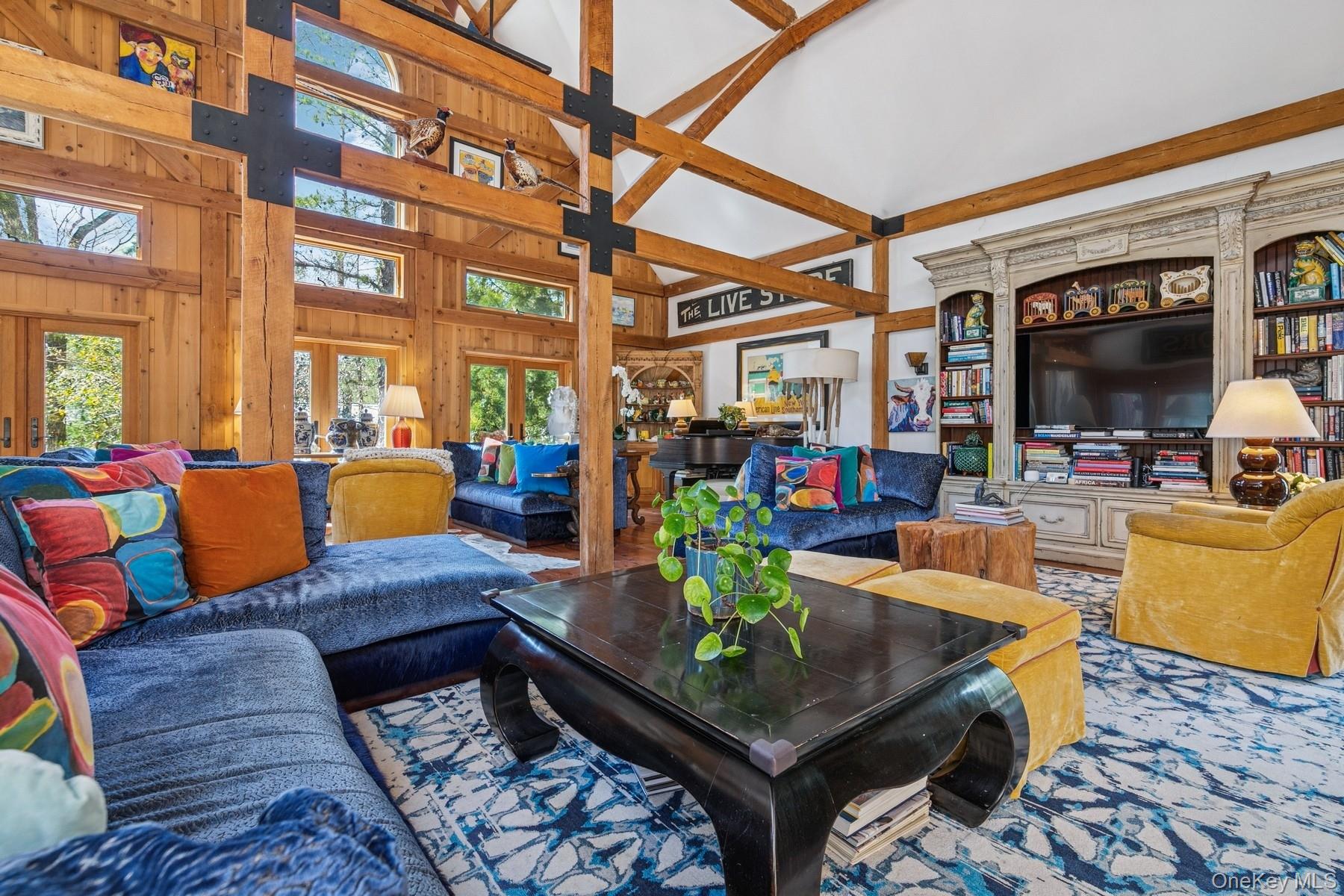 4 Marion Lane, East Hampton, NY 11937