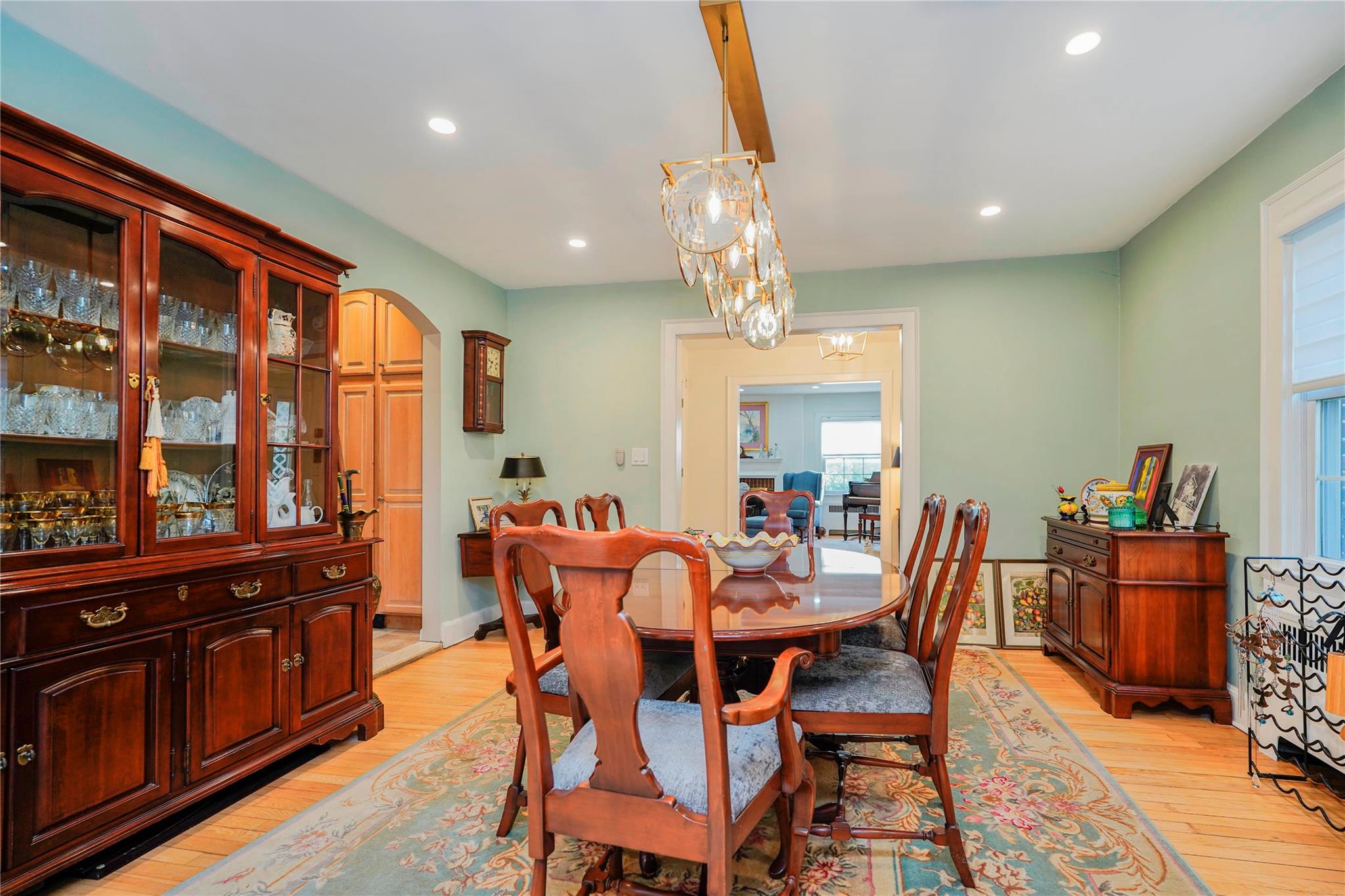 44 Westbury Ave, Staten Island, NY 10301