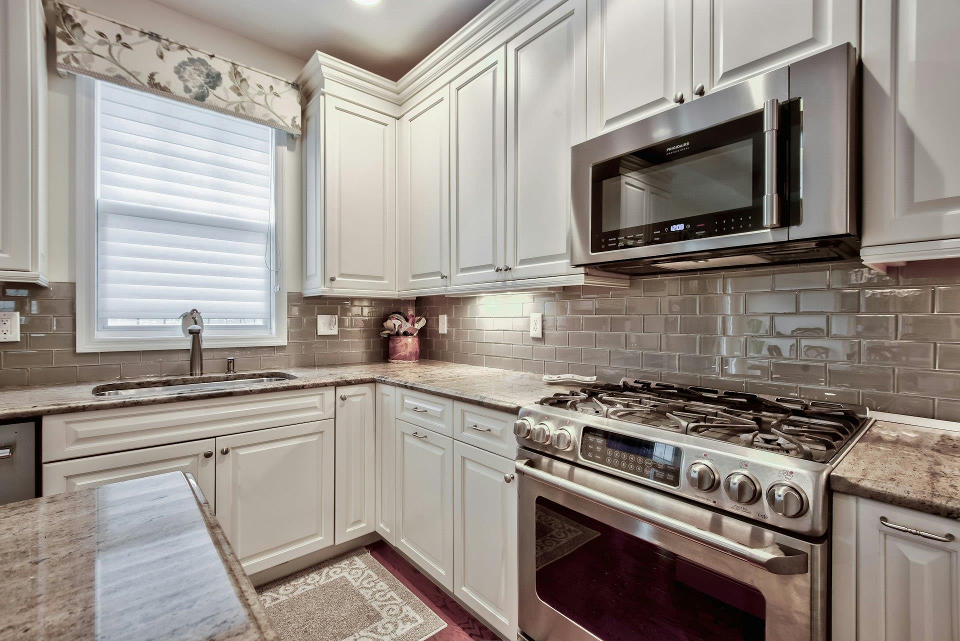 142 Augusta Drive, Medford, NY 11763