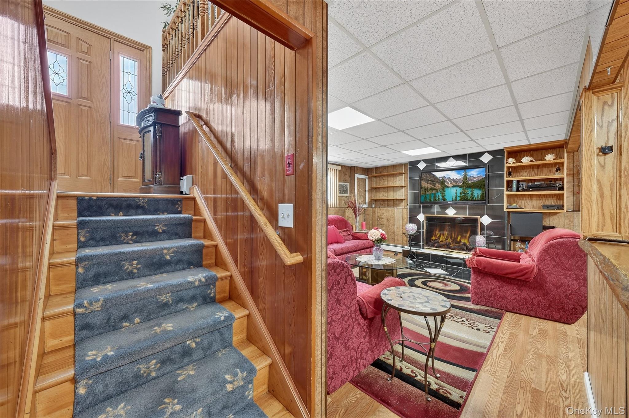 6 North Drive, Poughkeepsie, NY 12603