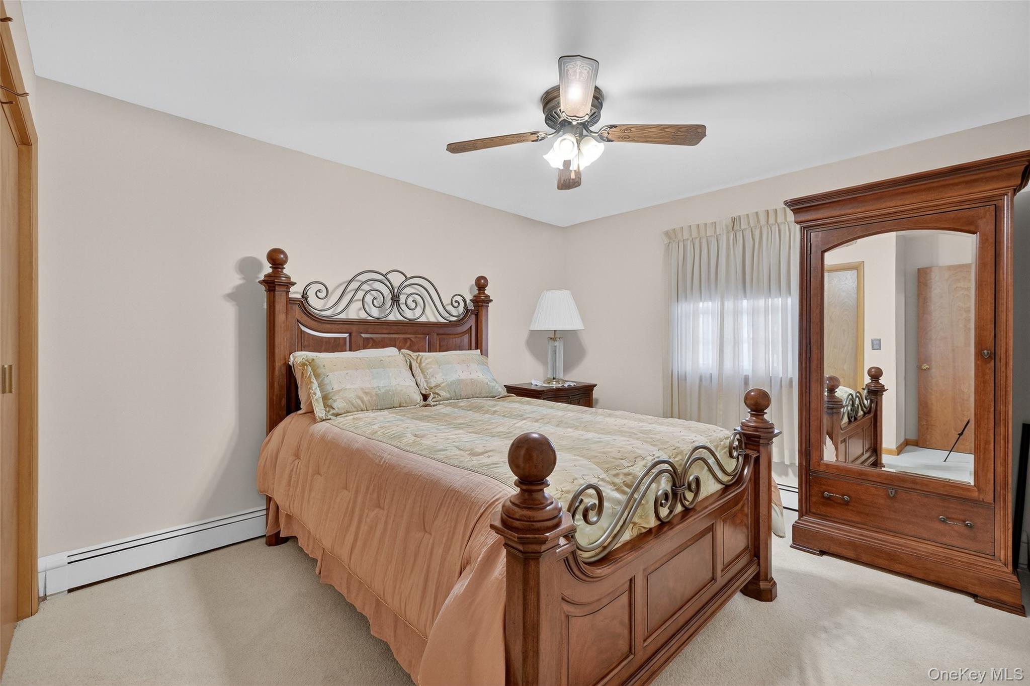 6 North Drive, Poughkeepsie, NY 12603