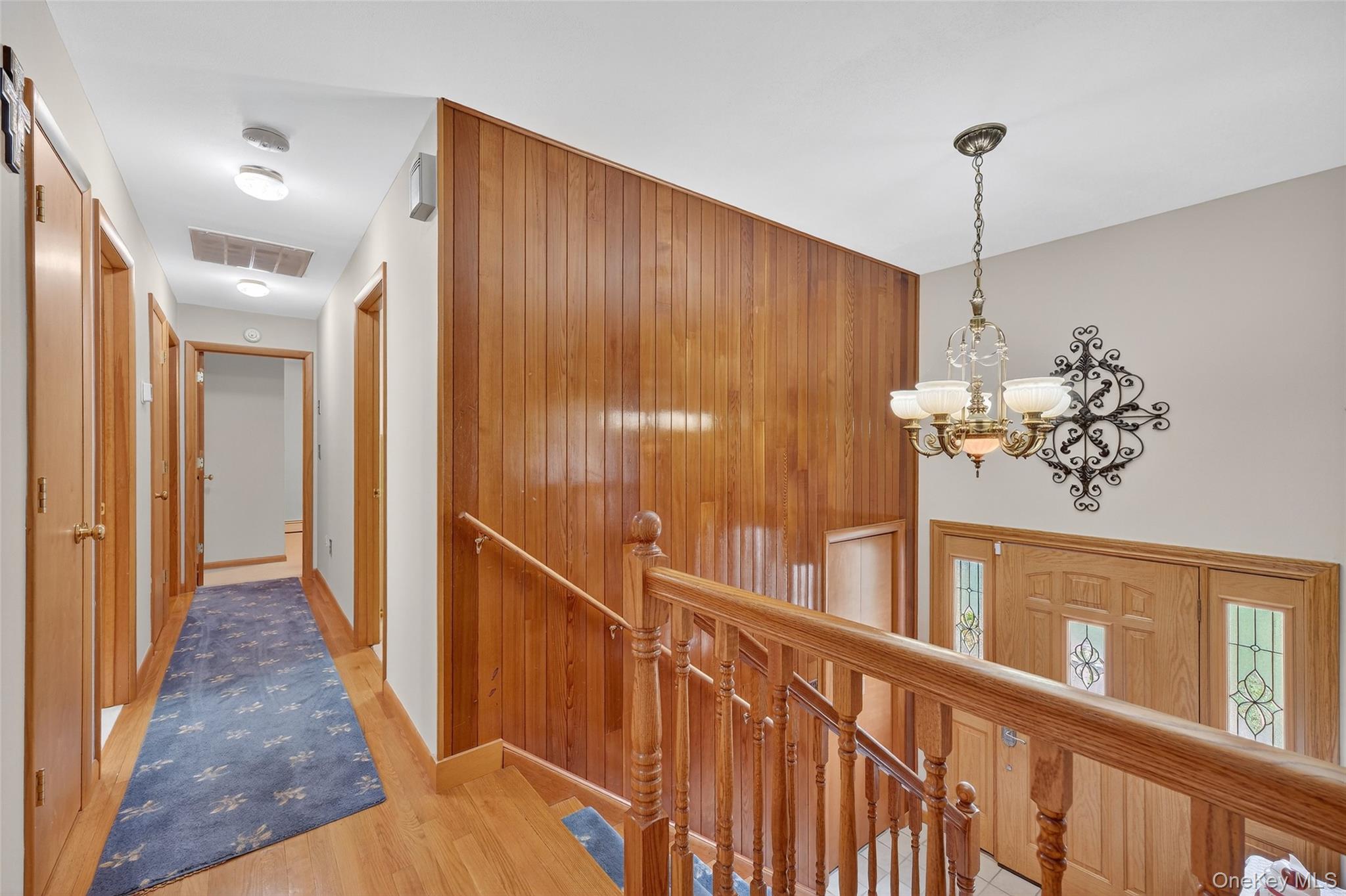 6 North Drive, Poughkeepsie, NY 12603