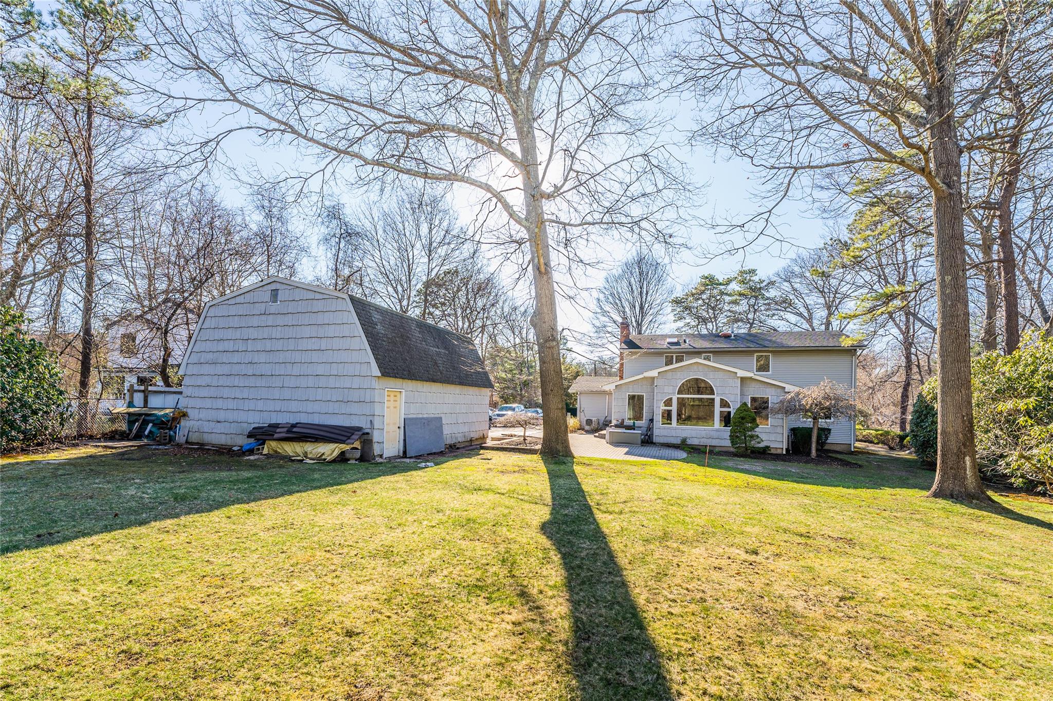 1170 Carlls Straight Path, Dix Hills, NY 11746