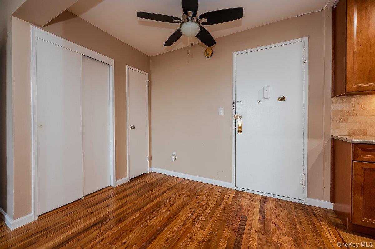 370 W Broadway # 4J, Long Beach, NY 11561