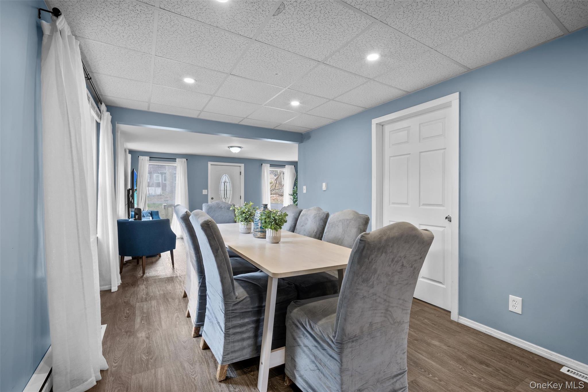 16 Titus Road, Poughkeepsie, NY 12603