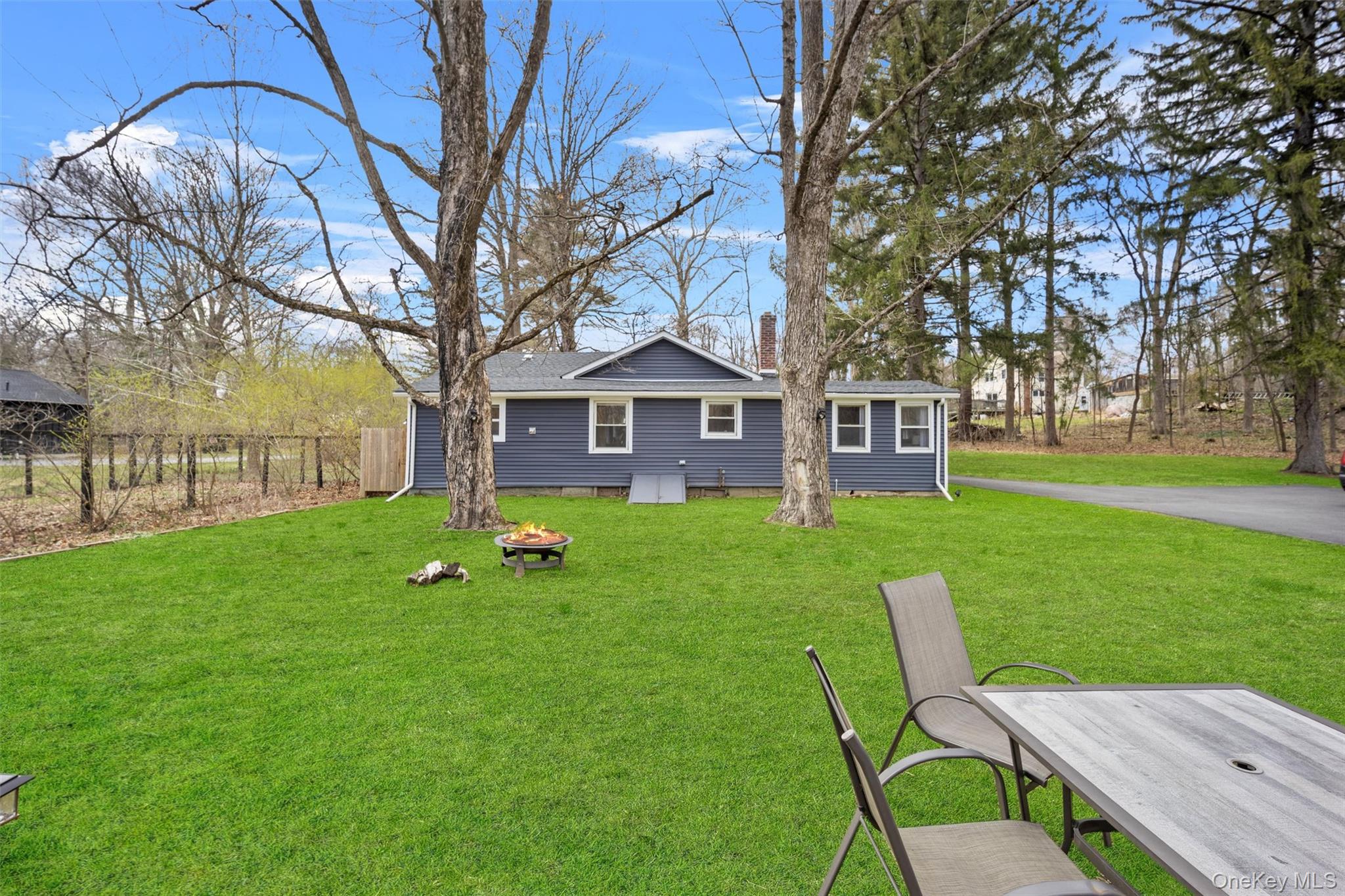 16 Titus Road, Poughkeepsie, NY 12603