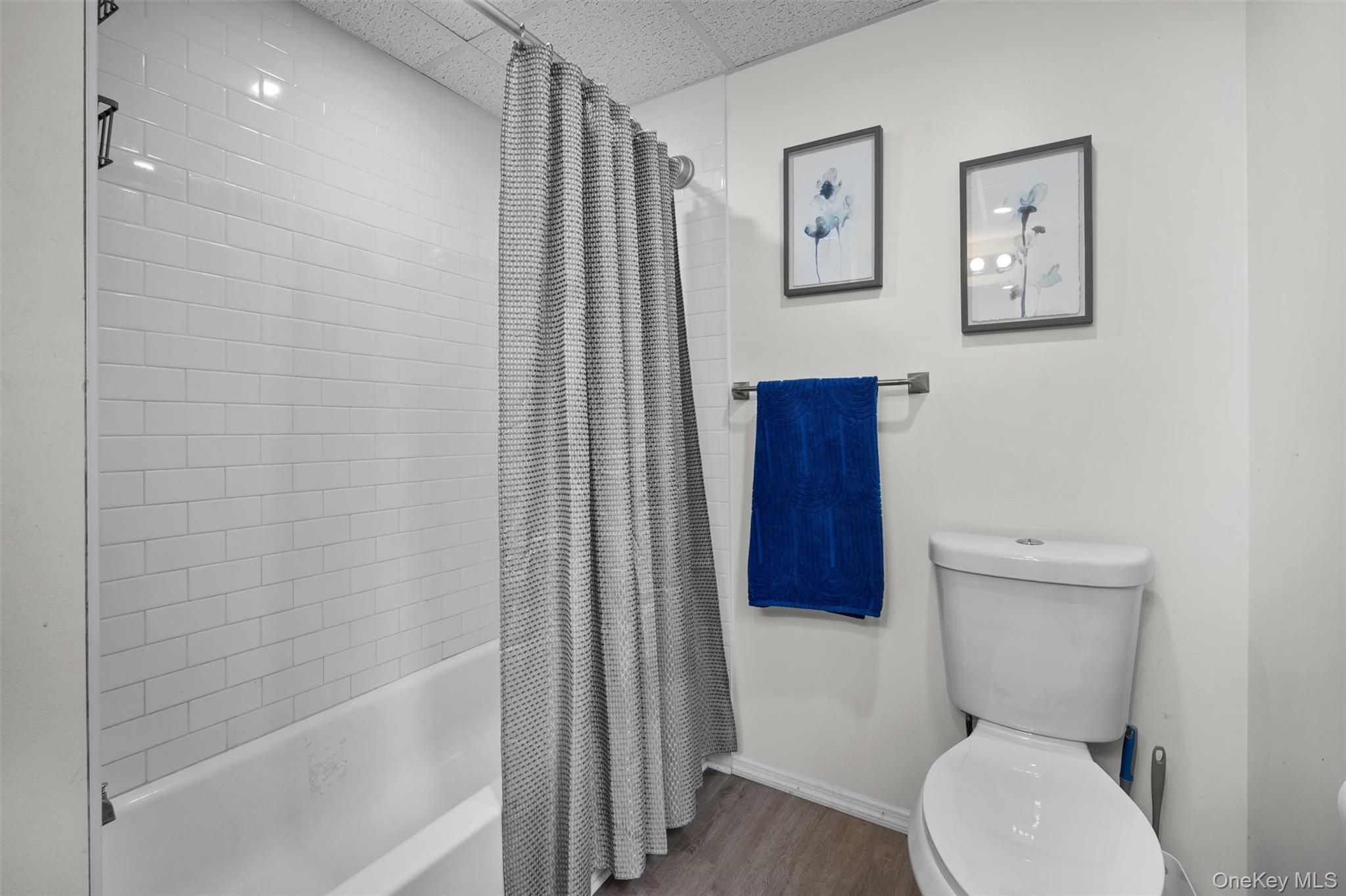 16 Titus Road, Poughkeepsie, NY 12603