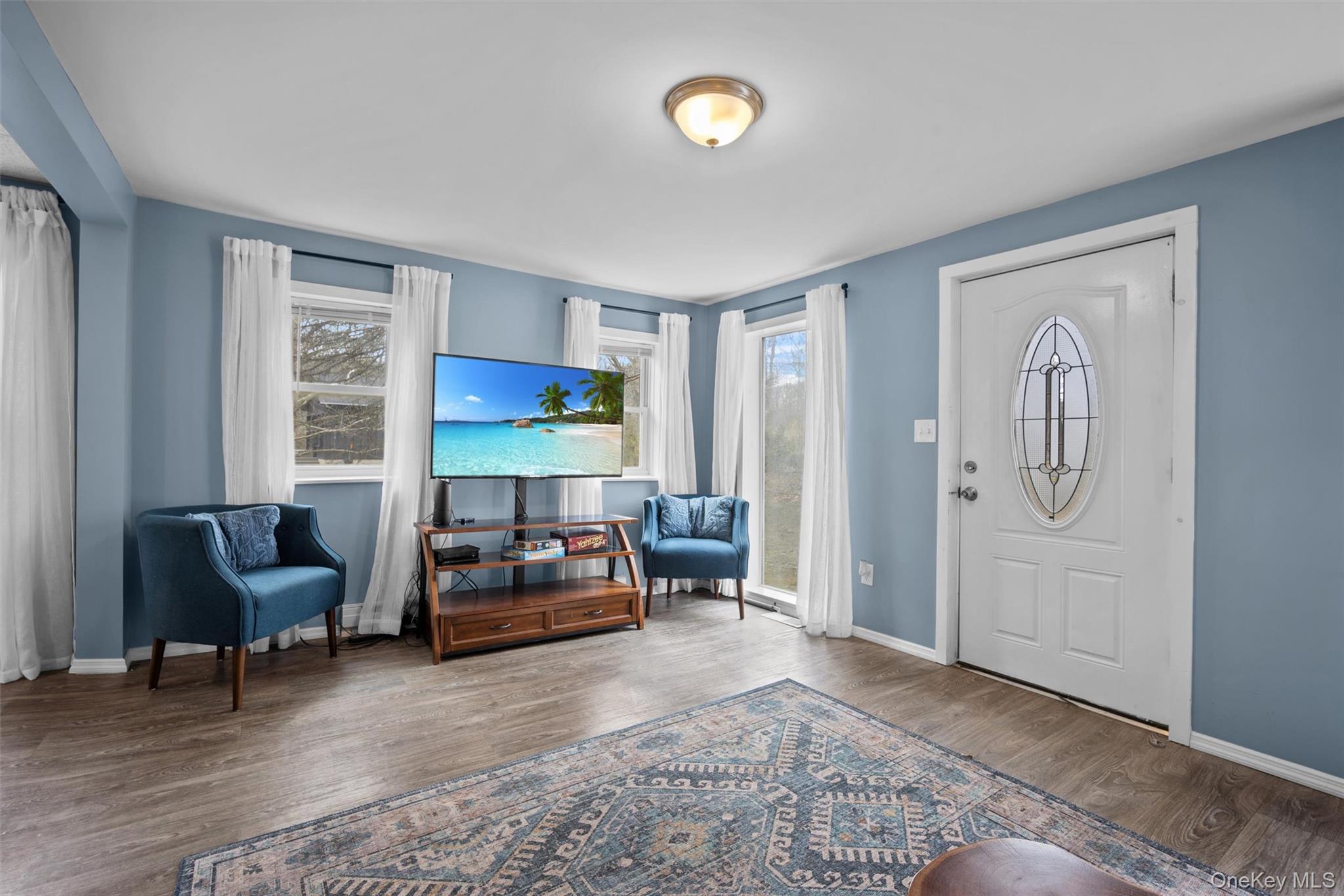 16 Titus Road, Poughkeepsie, NY 12603